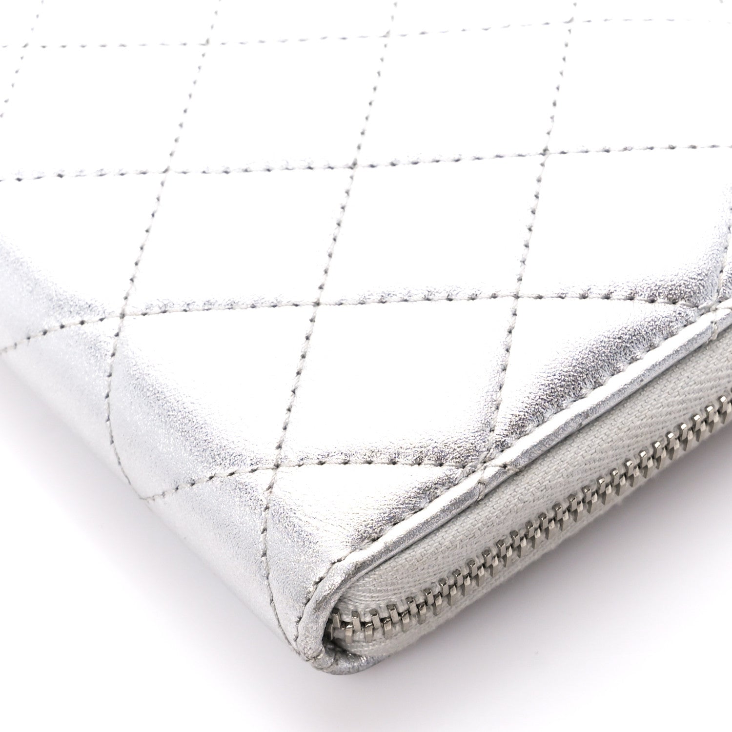 Chanel Metallic Lambskin Quilted Large Gusset Zip Around Wallet Silver 10 of 11