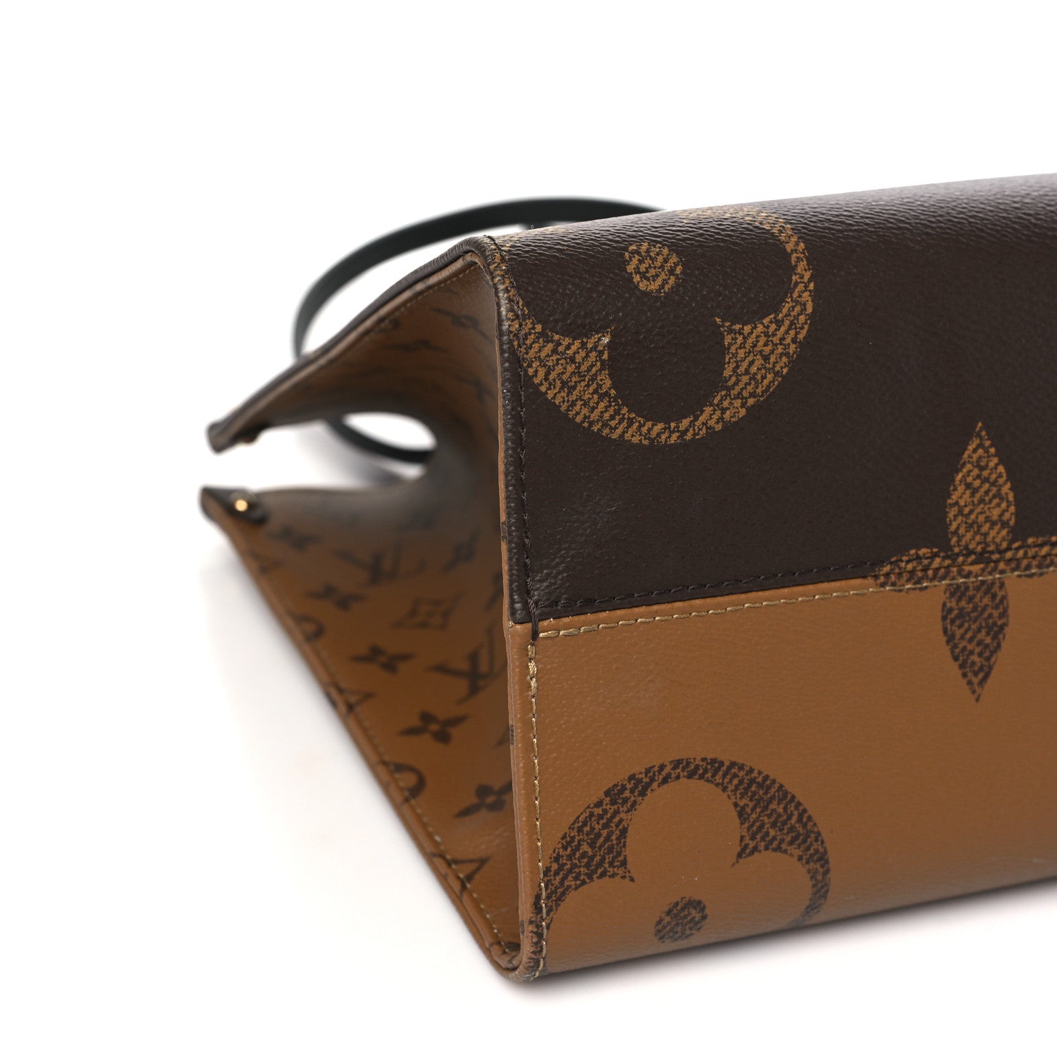 Louis Vuitton Reverse Monogram Giant Onthego MM 8 of 10