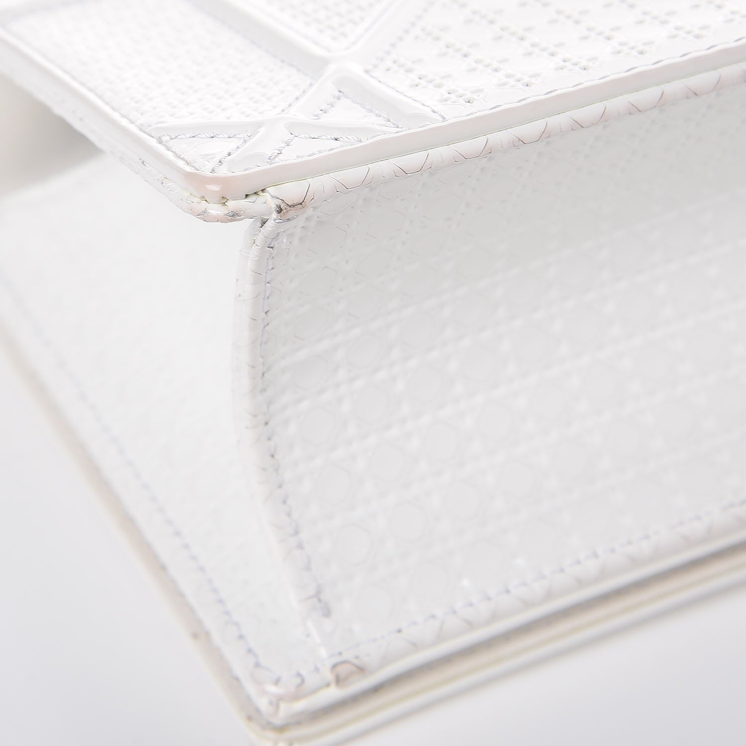 Christian Dior Patent Micro-Cannage Small Diorama Flap Bag White 11 of 12