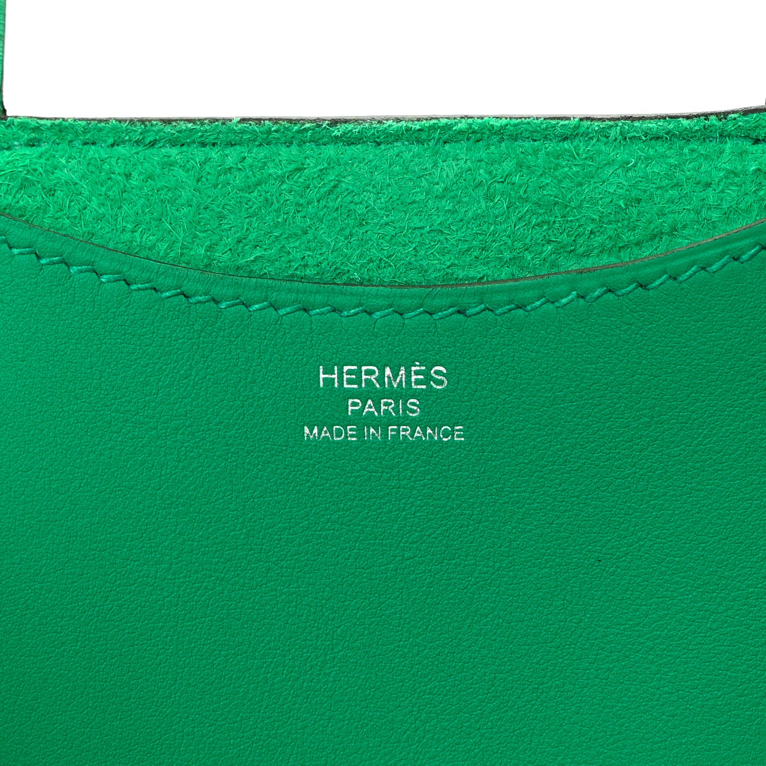 Hermes Taurillon Clemence Swift In-The-Loop 18 Bag Vert Comics 6 of 13