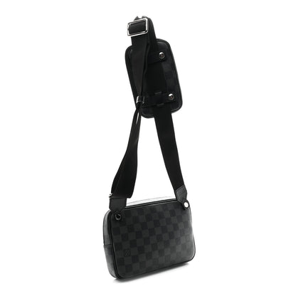 Louis Vuitton Damier Graphite Scott Messenger 3 of 9