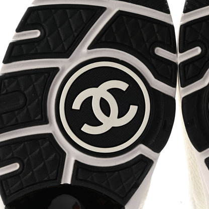 Chanel Mesh Suede Calfskin Grained Calfskin Mens CC Sneakers 43 White Black 10 of 10