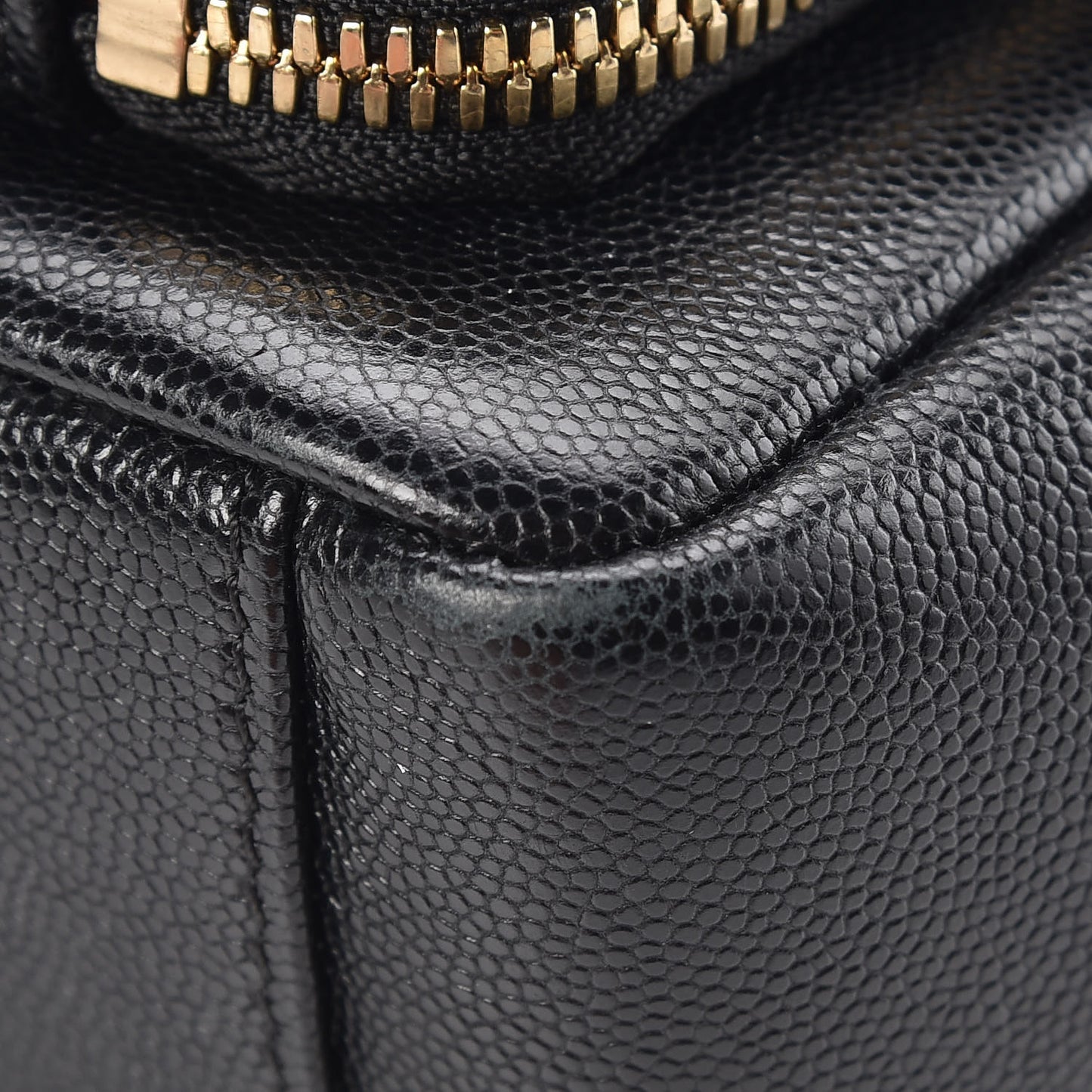 Caviar Quilted Medium Business Affinity Flap Black