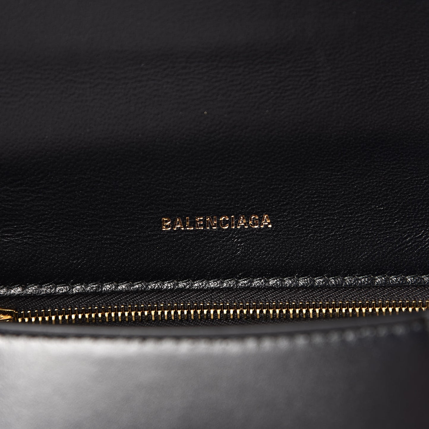 Shiny Box Calfskin Small Hourglass Top Handle Bag Black
