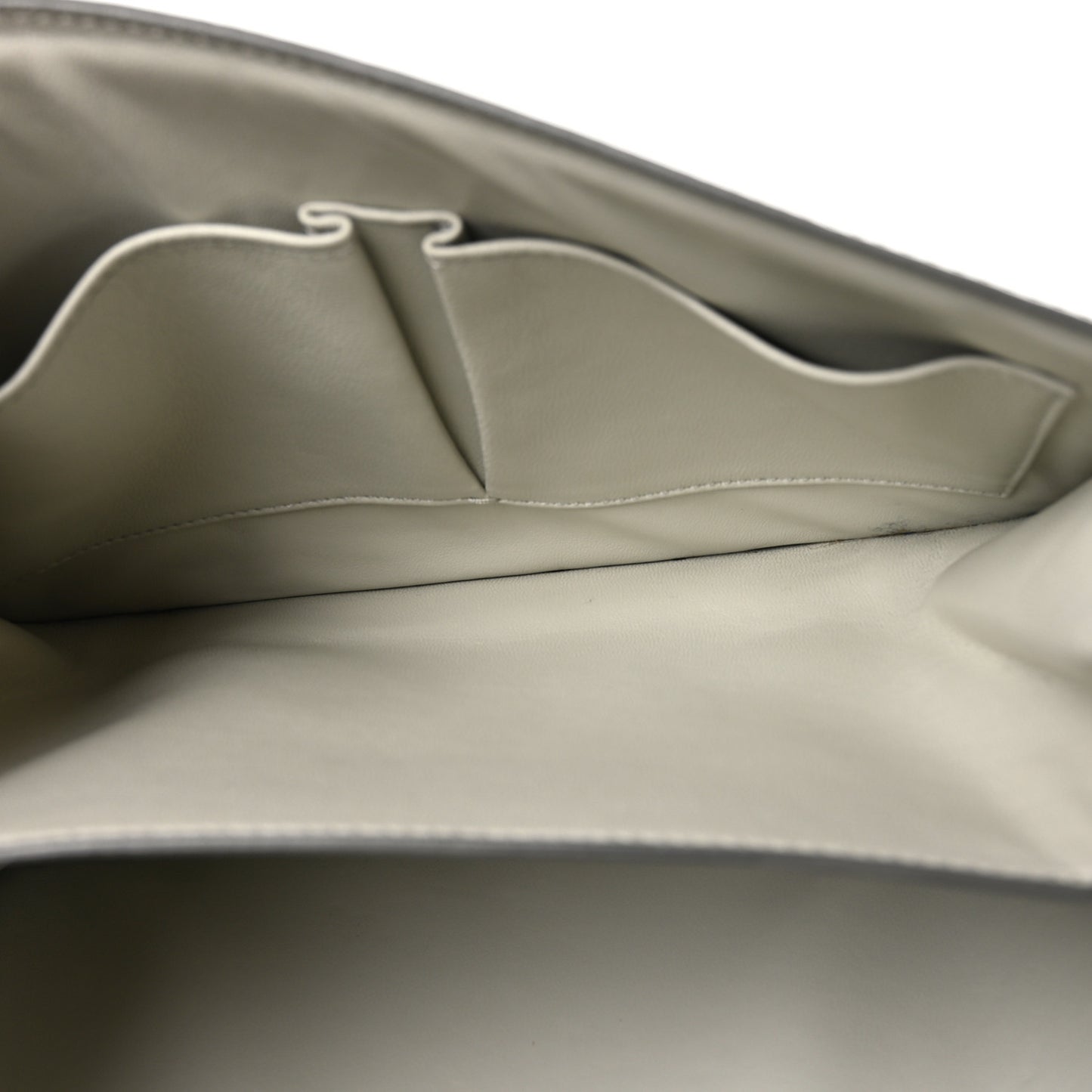 Liege Calfskin Medium Classic Box Flap Bag Pale Grey