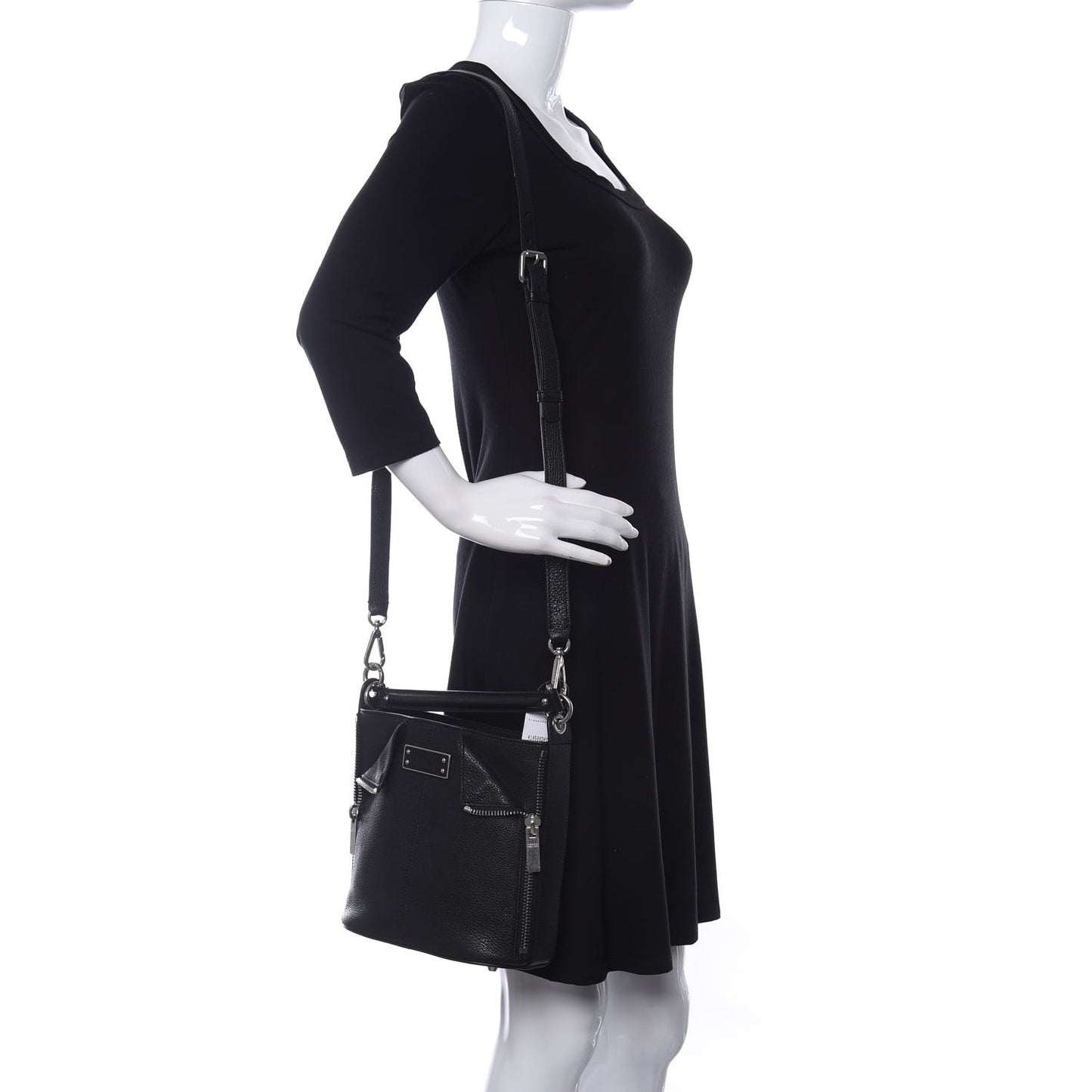 Calfskin De Manta Shoulder Bag Black