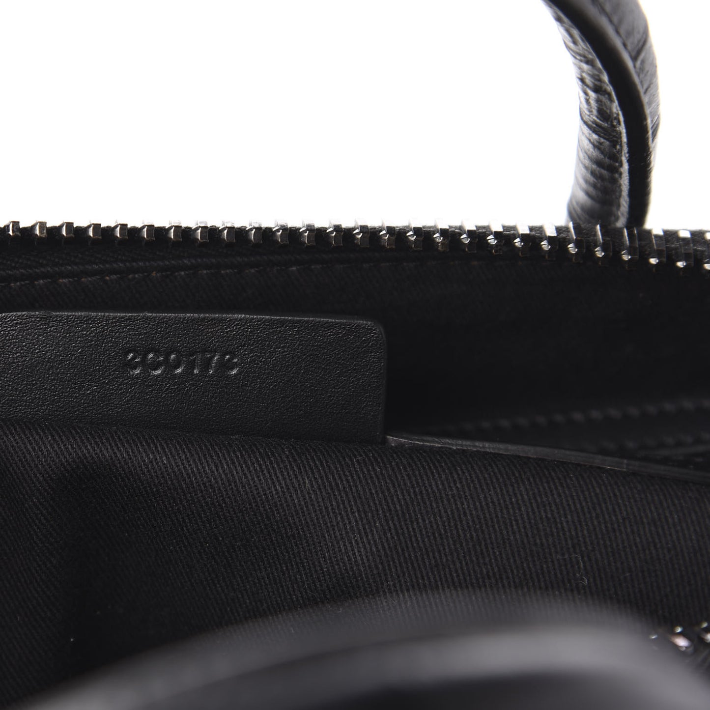 Calfskin Crocodile Embossed 3D Stud Medium Antigona Black