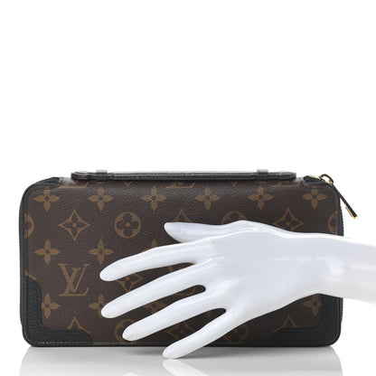 Louis Vuitton Monogram Daily Organizer Black 3 of 9