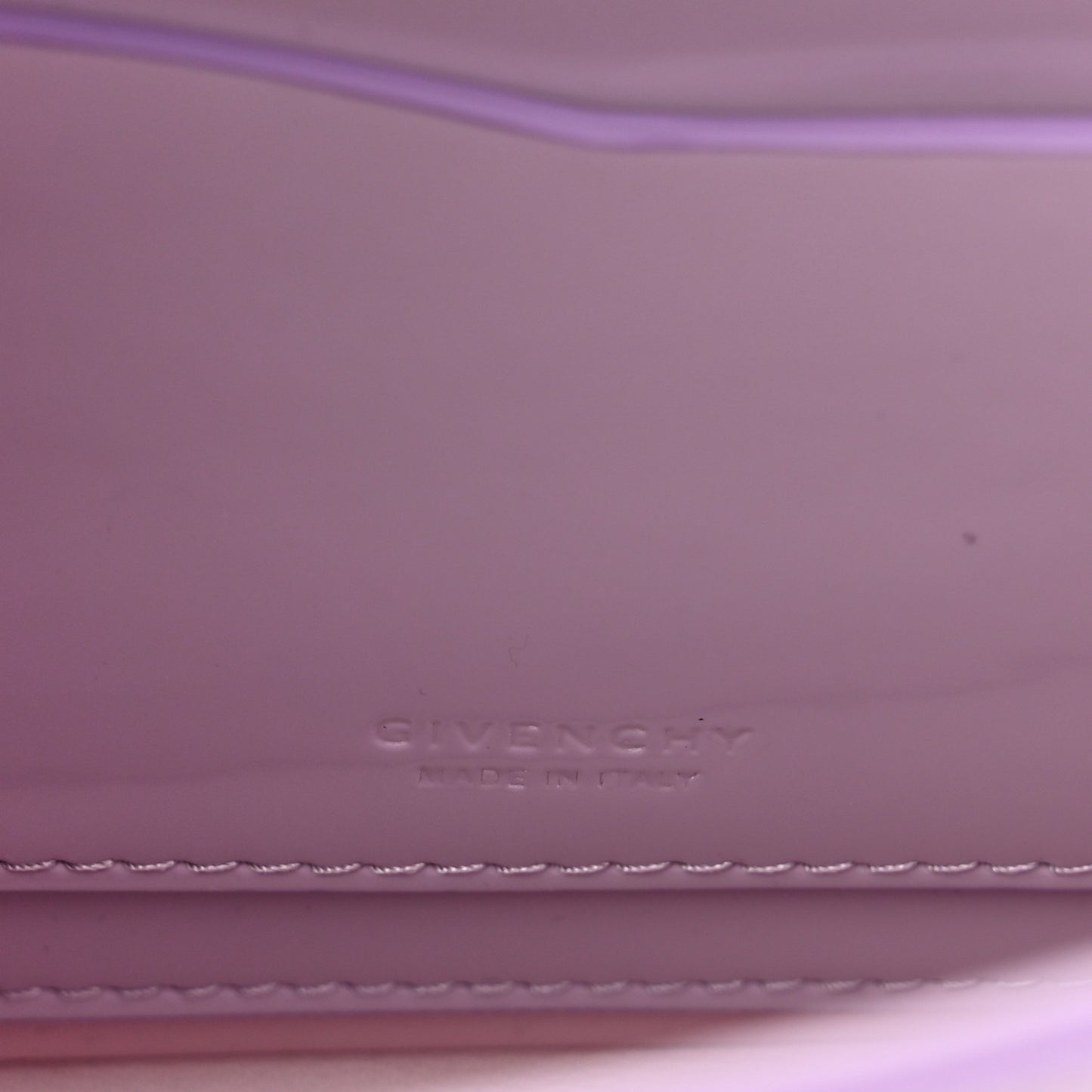 Patent 4G Medium Padded Crossbody Bag Lilac