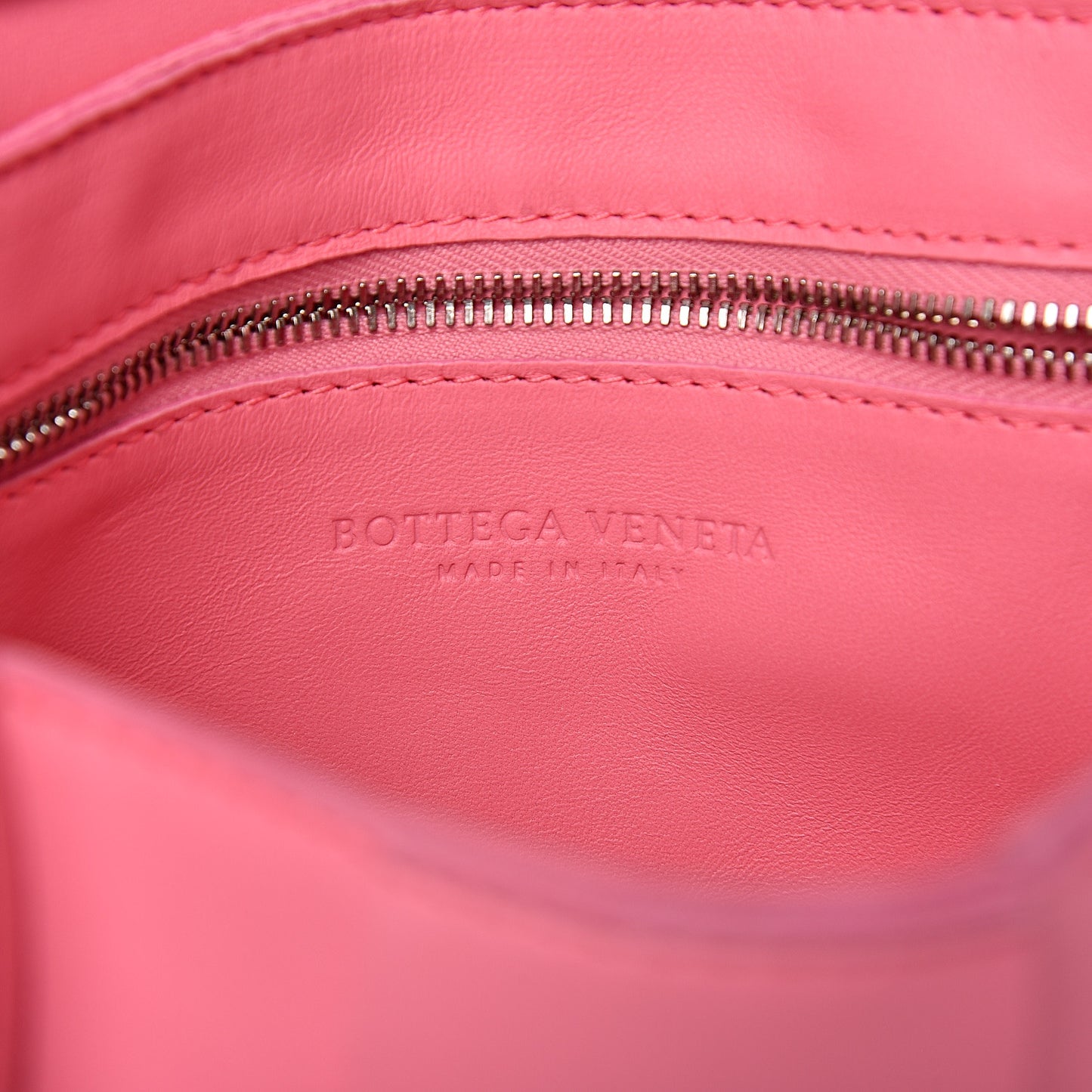 Nappa Maxi Intreccio Cassette Bag Rosa