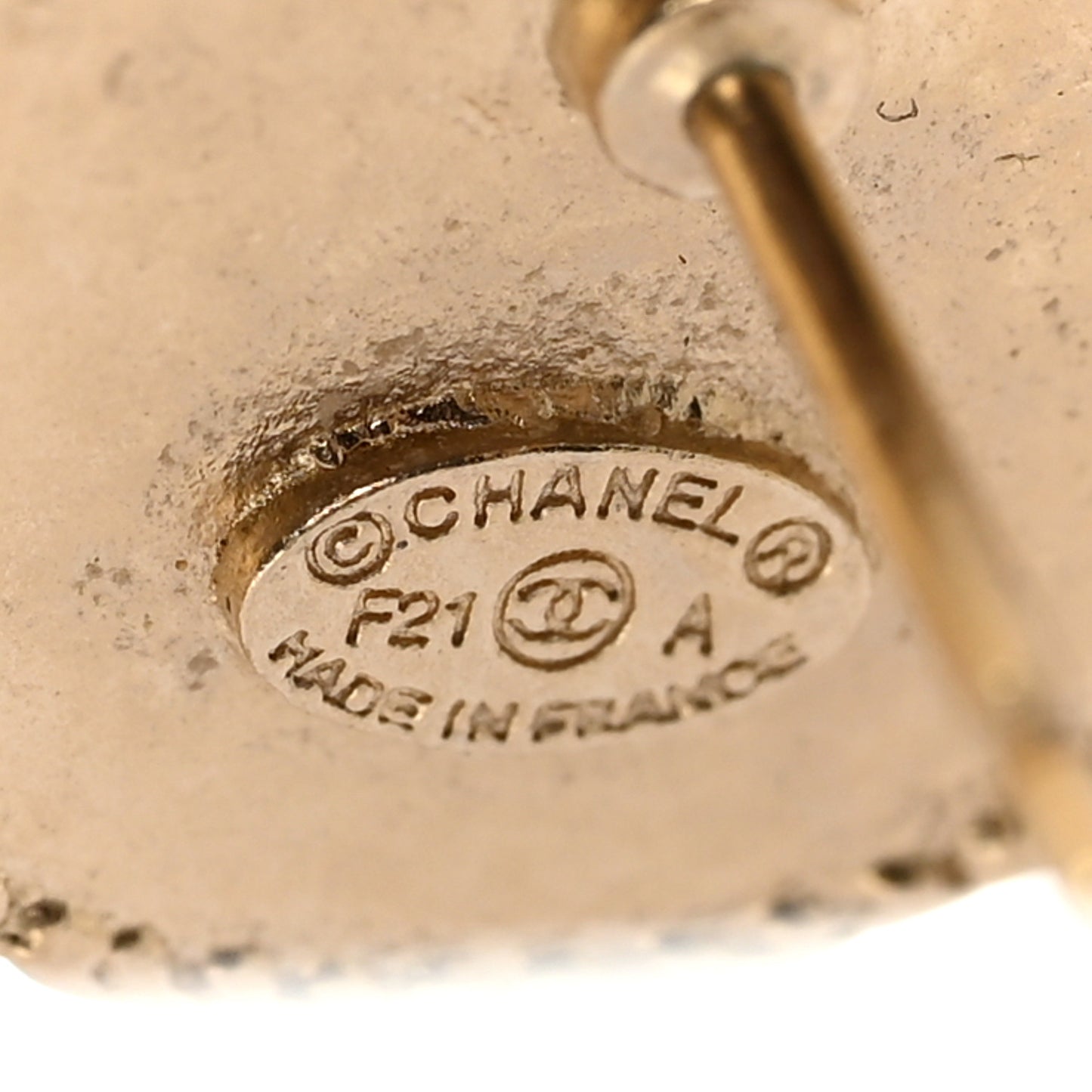 Metal Crystal CC Medallion Round Earrings Gold