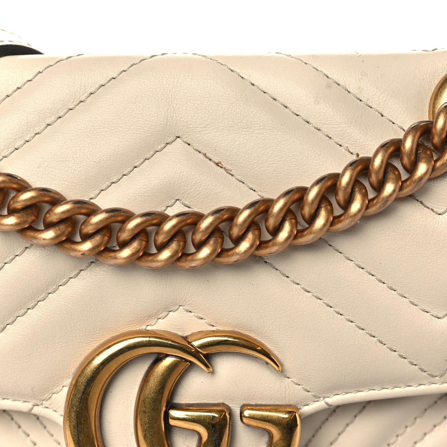 Calfskin Matelasse Mini GG Marmont Shoulder Bag White