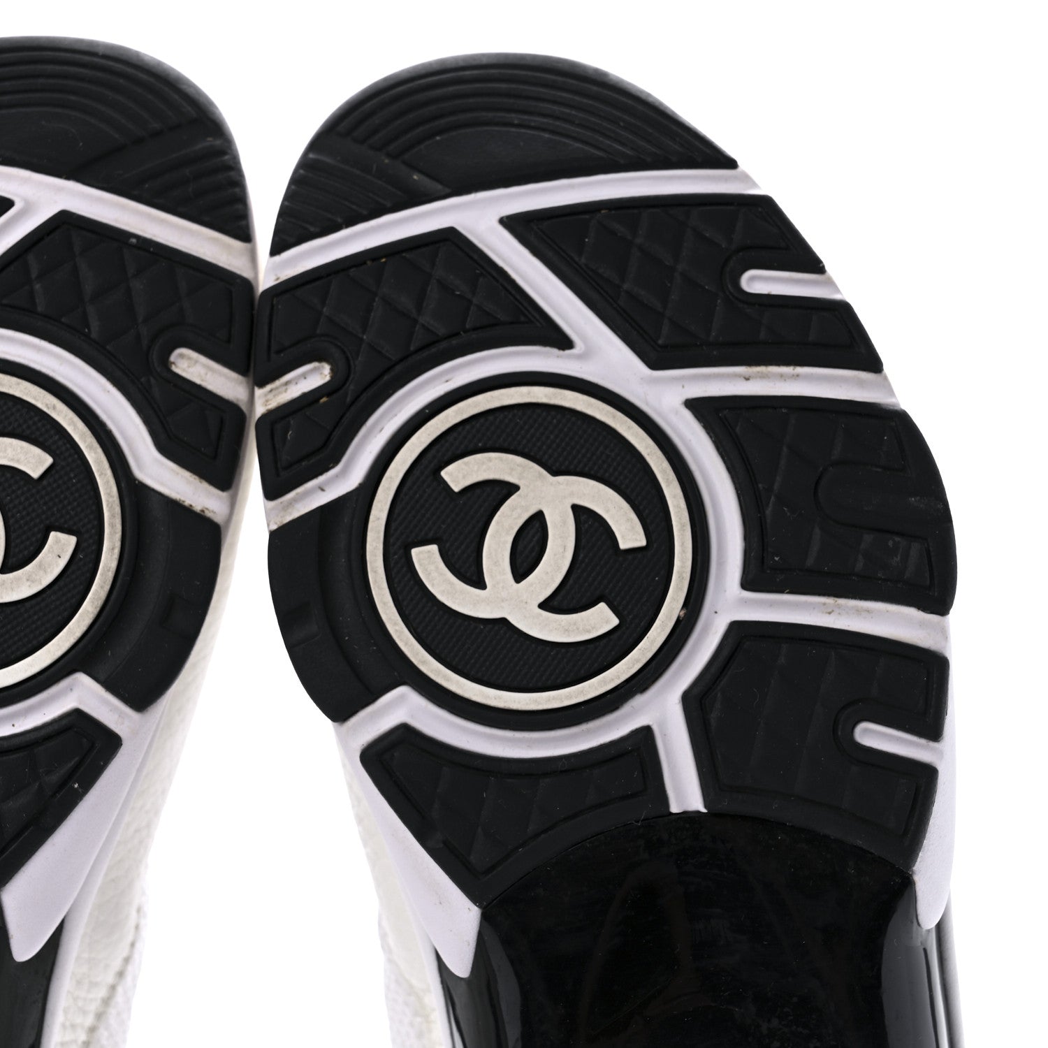 Chanel Mesh Suede Calfskin Grained Calfskin Womens CC Sneakers 39 White Black 6 of 8