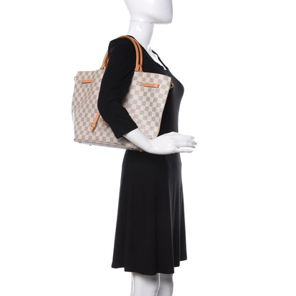 Louis Vuitton Damier Azur Girolata 2 of 17
