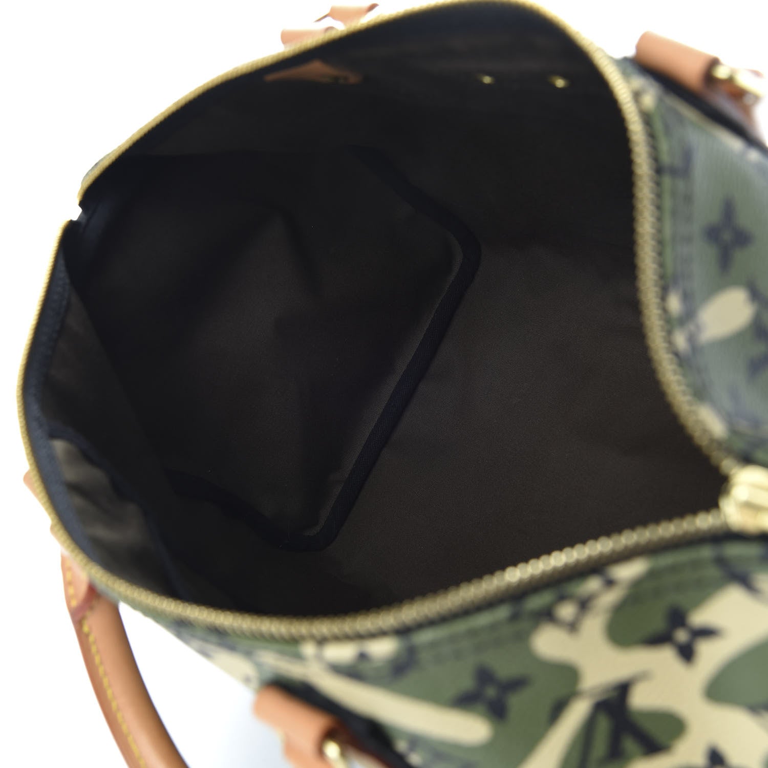 Louis Vuitton Monogramouflage Speedy 35 11 of 13