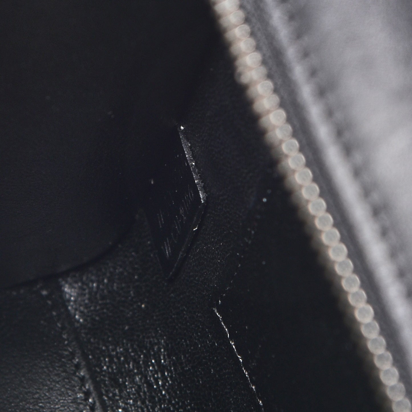Baby Grained Calfskin Nano Tri-Color Luggage Anthracite