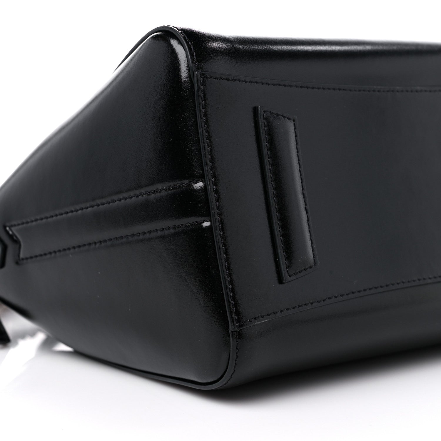 Givenchy Shiny Lord Calfskin Small Antigona With Chain Black 8 of 14