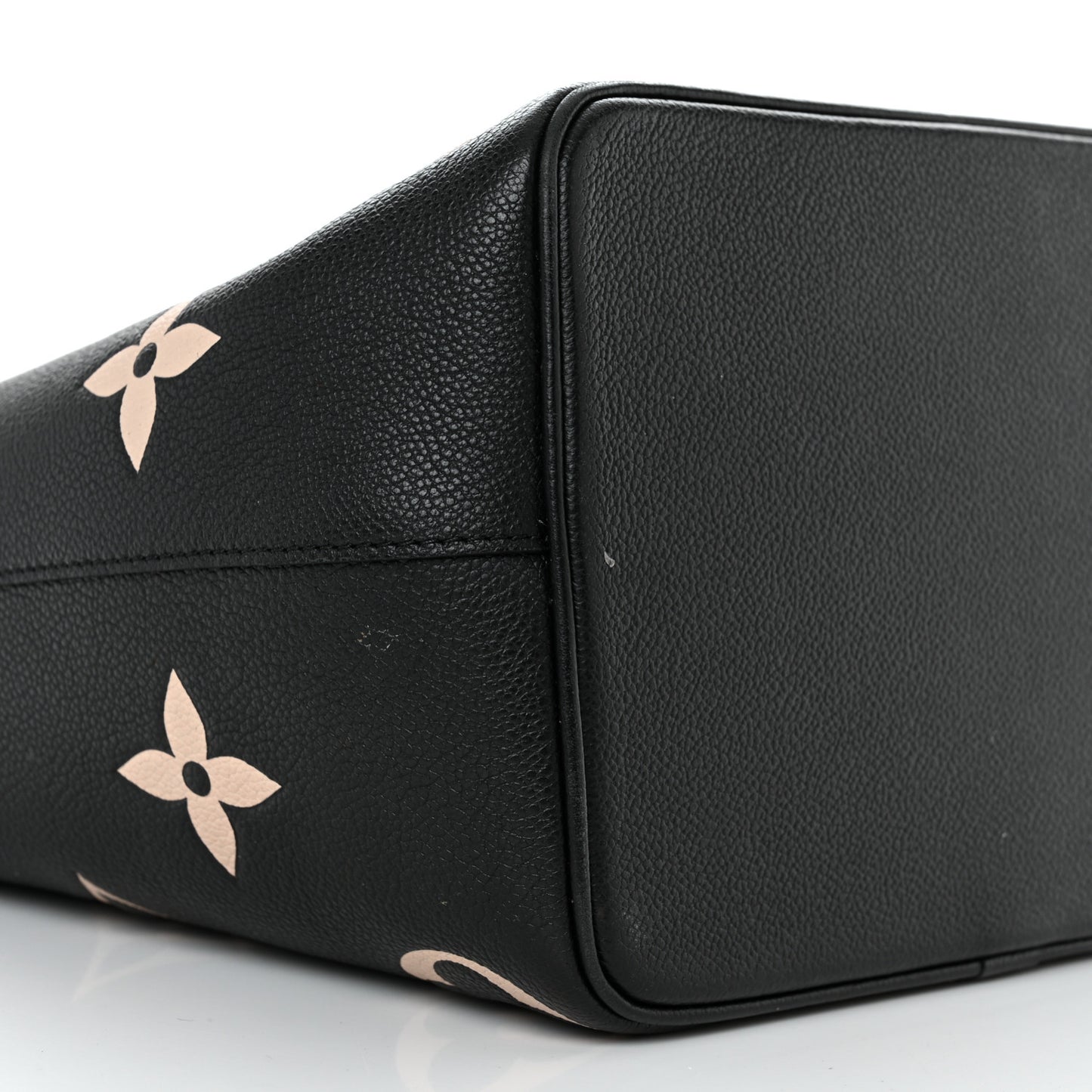 Empreinte Monogram Giant Neonoe MM Black Beige