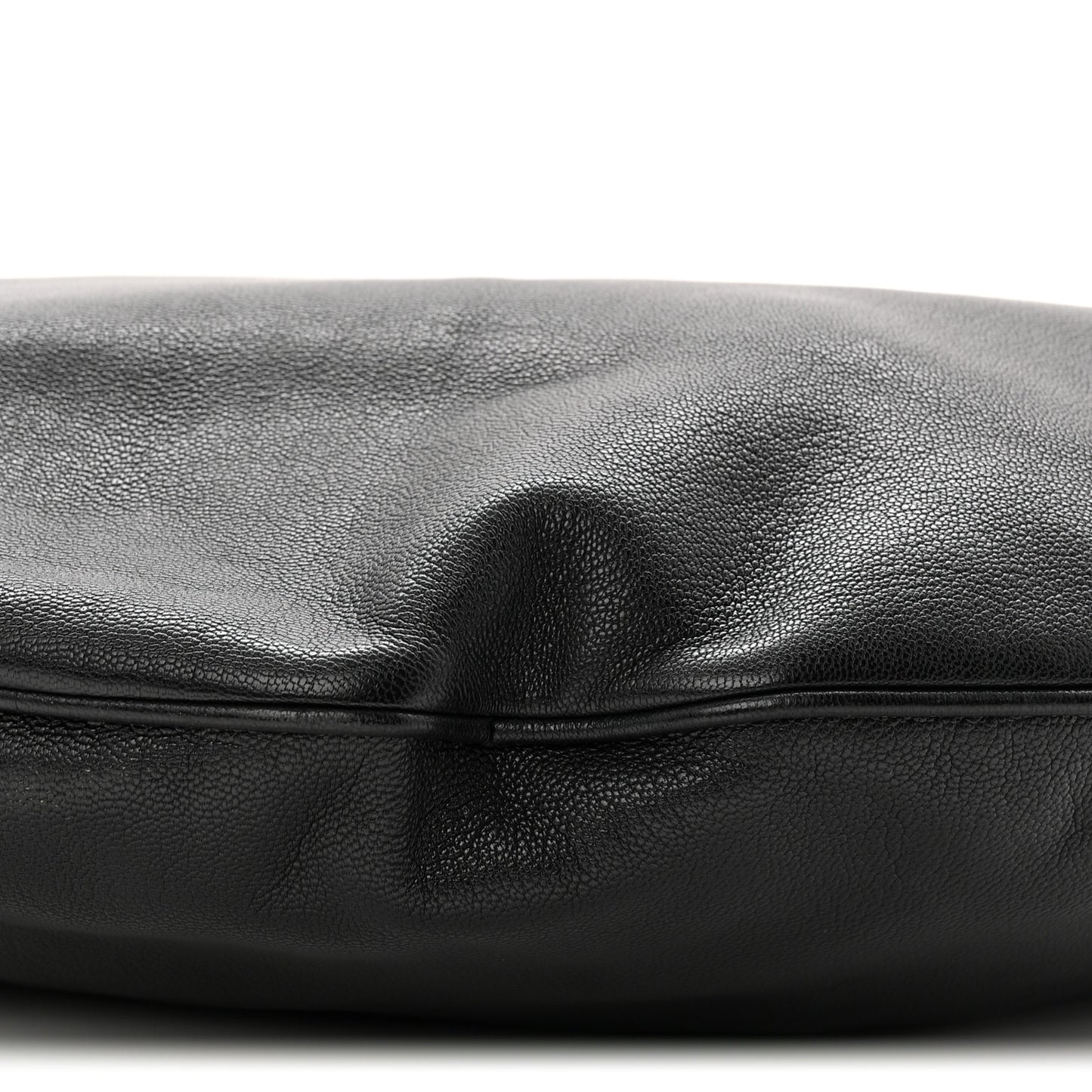 Calfskin Wave Hobo Black