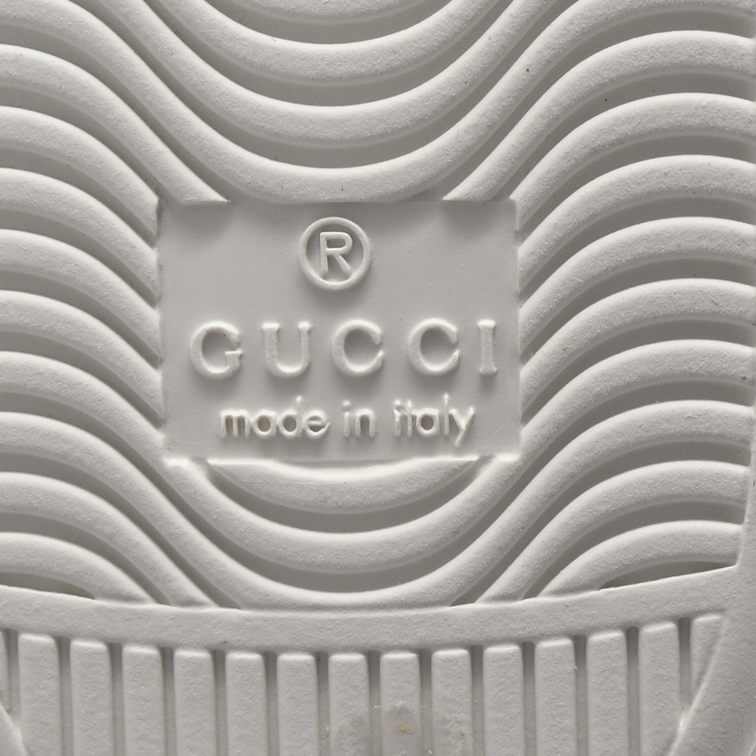 Gucci Calfskin Interlocking G Perforated Womens Ace Sneakers 37 White Grey Sky 7 of 10