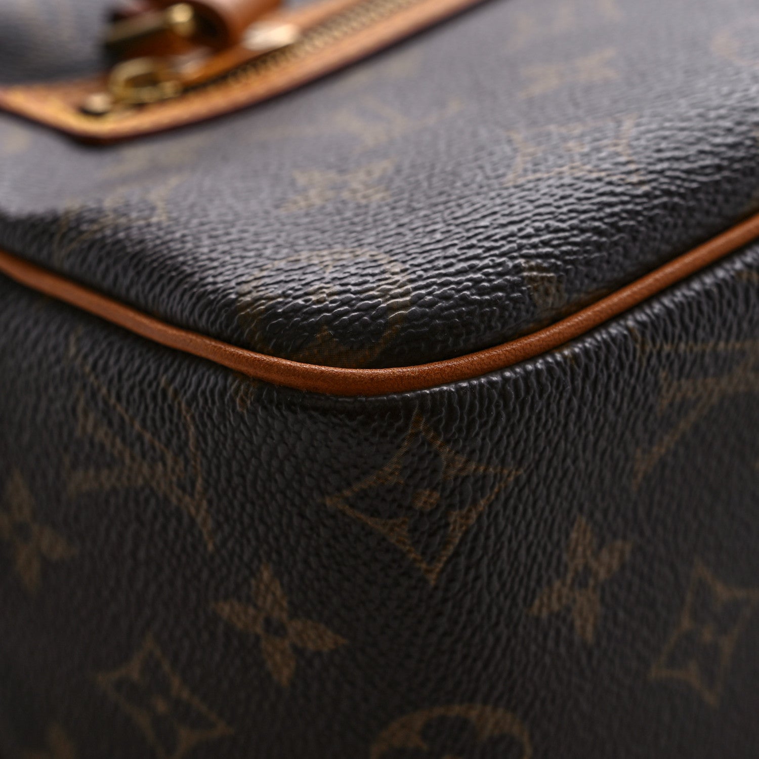 Louis Vuitton Monogram Cite MM 7 of 16