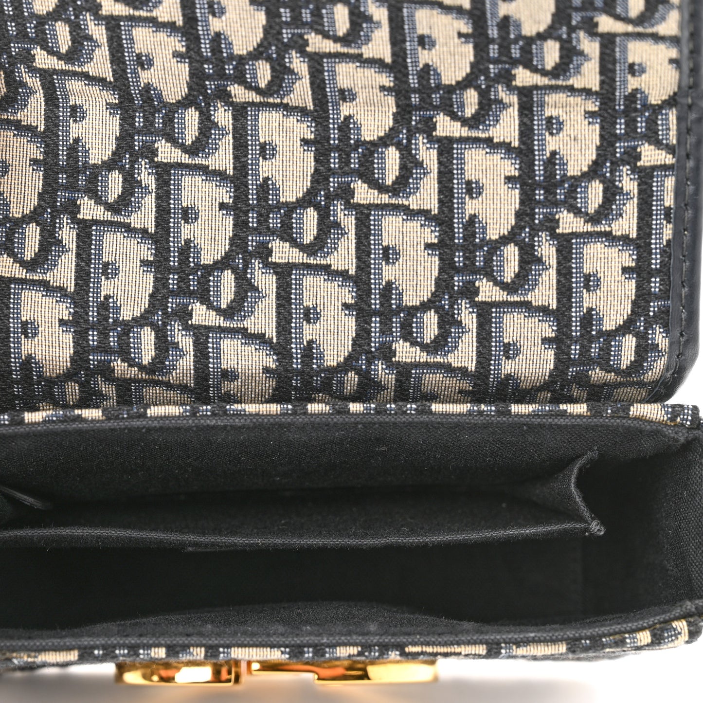 Oblique 30 Montaigne Box Bag Blue