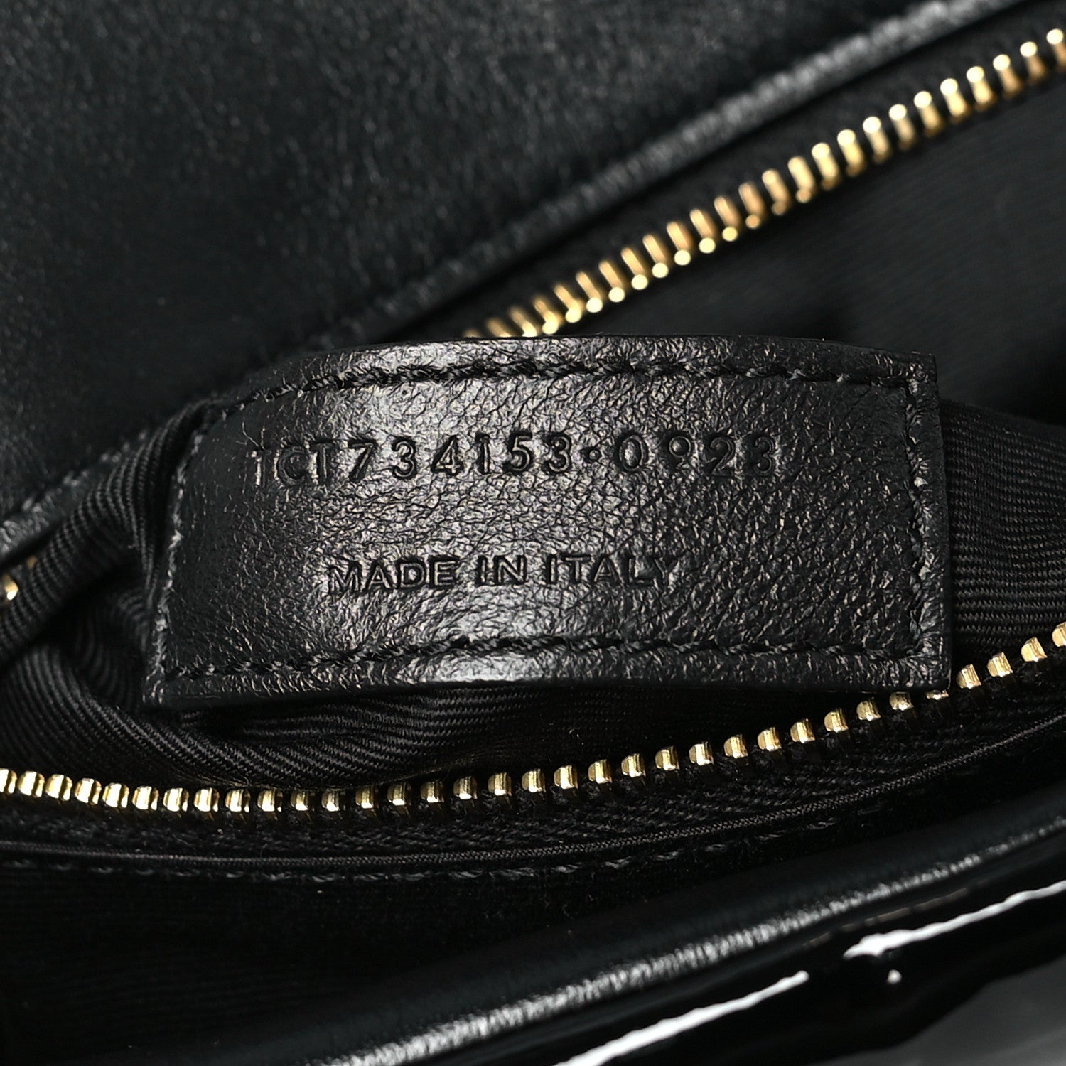 Saint Laurent Patent Calfskin Calypso Black 7 of 9