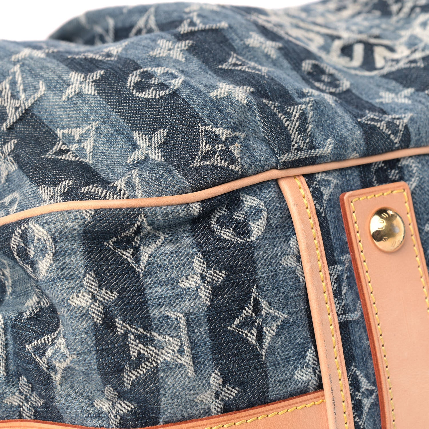 Louis Vuitton Denim Raye Cabas GM 4 of 18