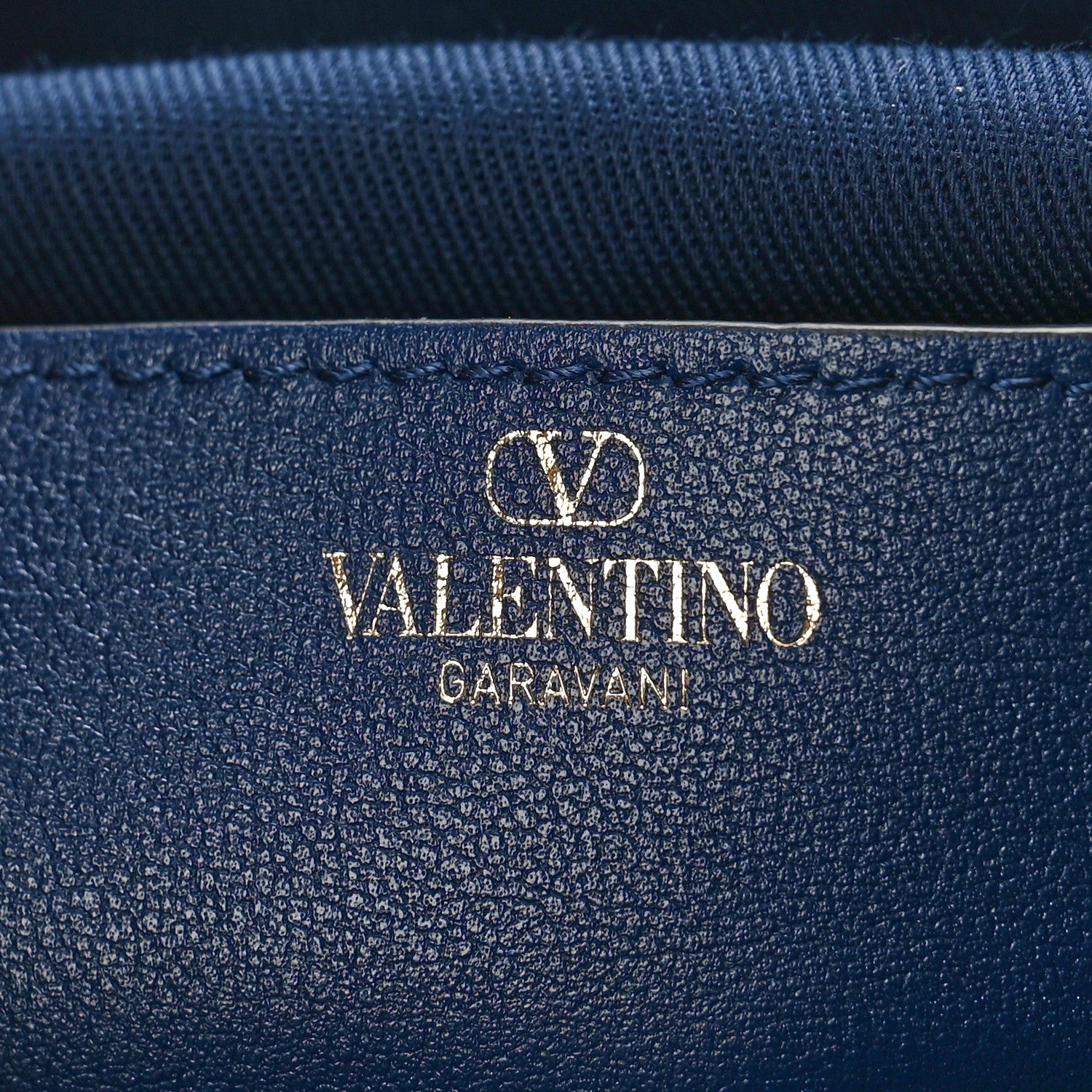 Valentino Garavani Toile Iconographe Nappa Vlogo Small Loco Drawstring Bucket Bag Melange Denim Worker 6 of 8