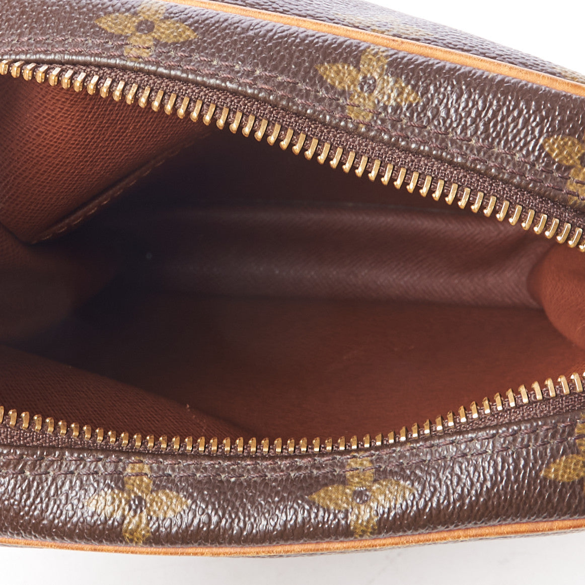 Louis Vuitton Monogram Danube 21 6 of 7