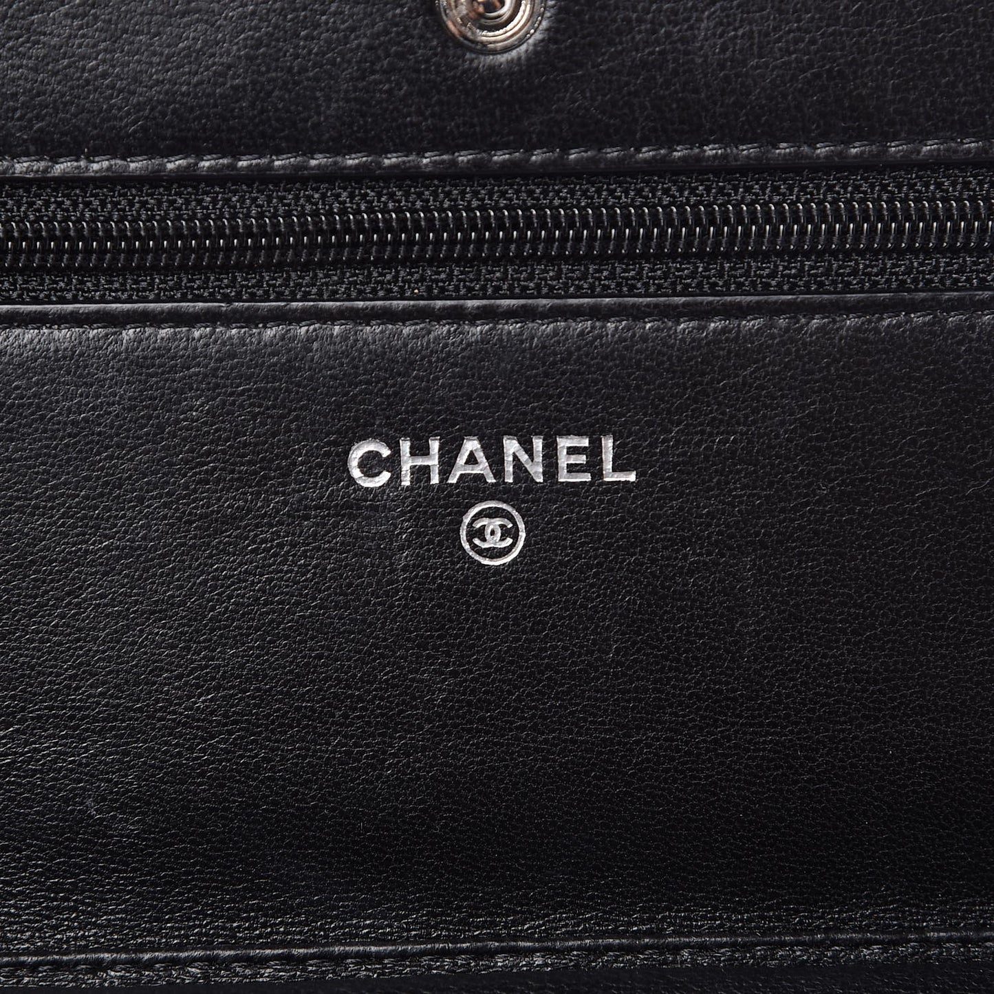 Lambskin Quilted Wallet On Chain WOC Black