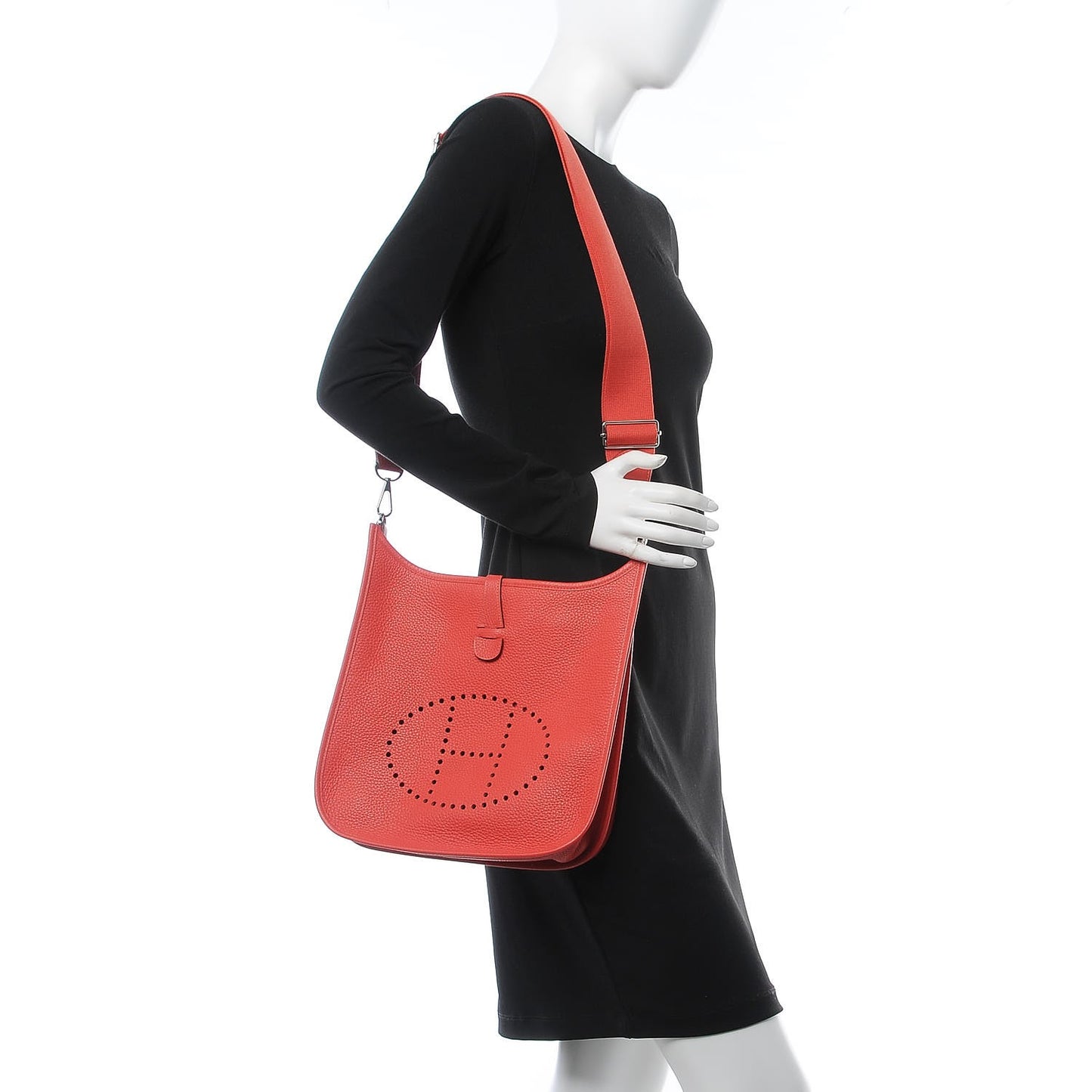 Taurillon Clemence Evelyne III PM Rouge Pivoine