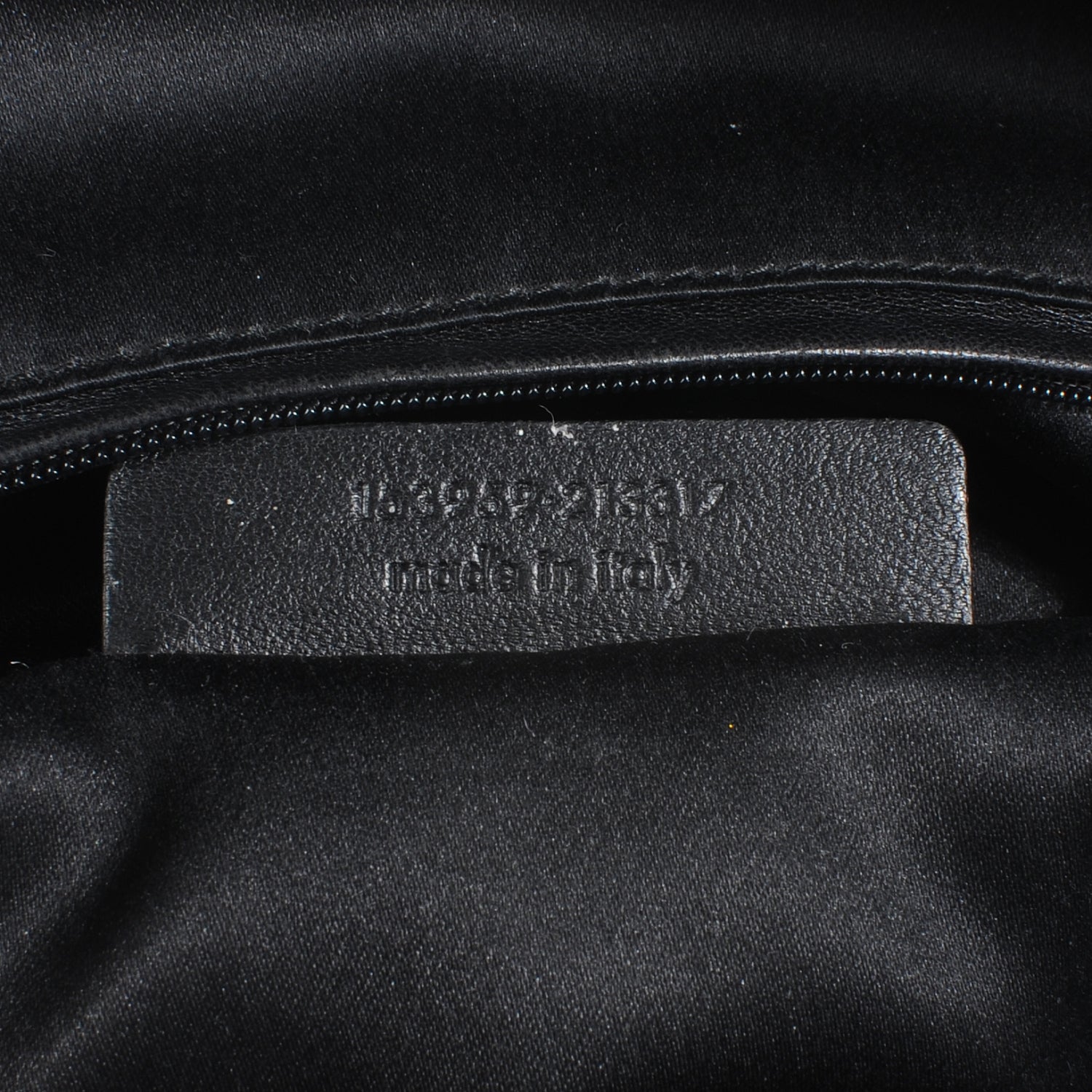Saint Laurent Leather Oversized Muse Black 7 of 7