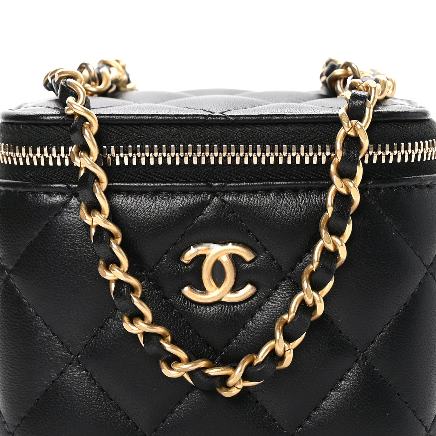 Lambskin Quilted Mini Pearl Crush Vanity Case With Chain Black