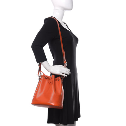 Louis Vuitton Epi Noe BB Piment 2 of 10