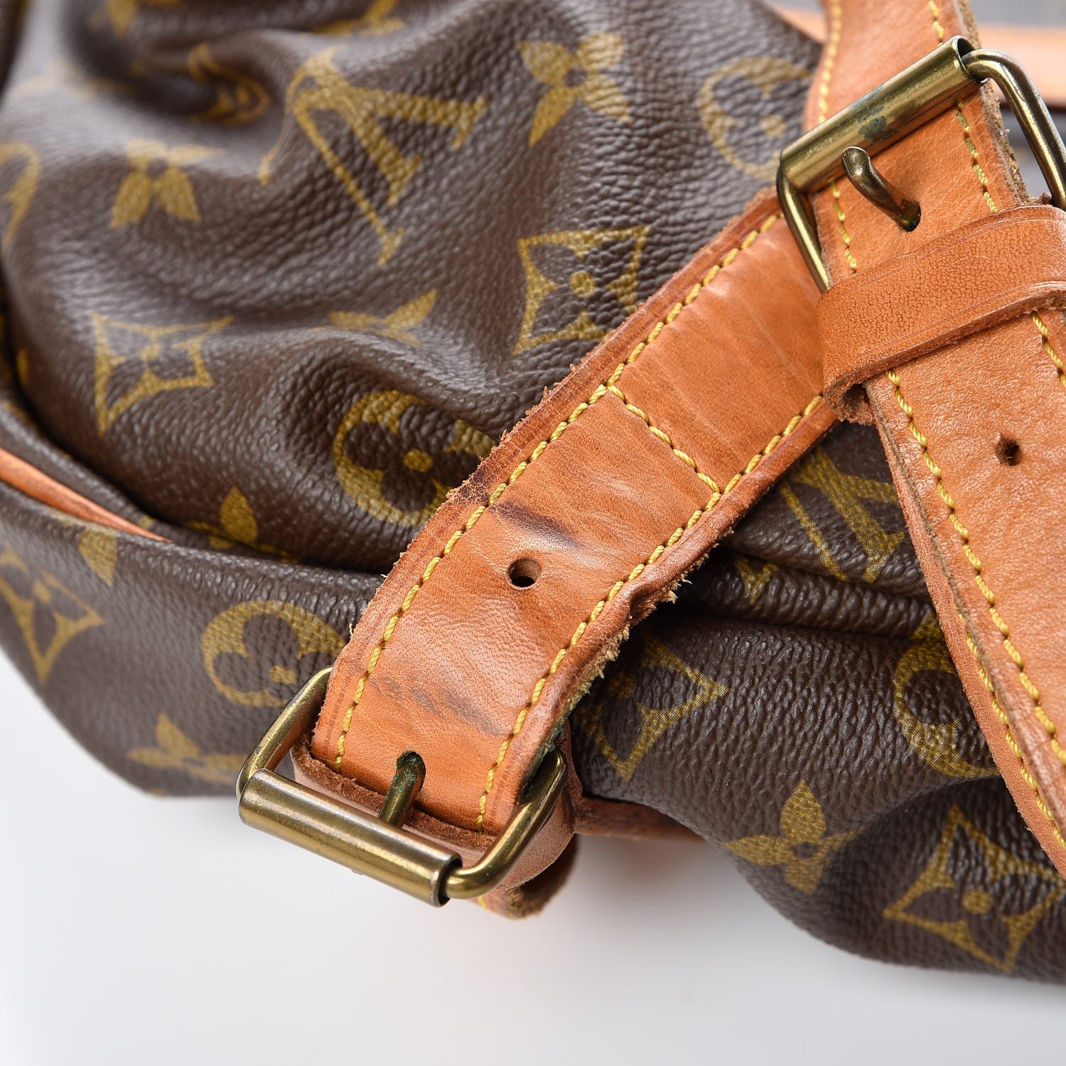 Louis Vuitton Monogram Saumur 43 10 of 20