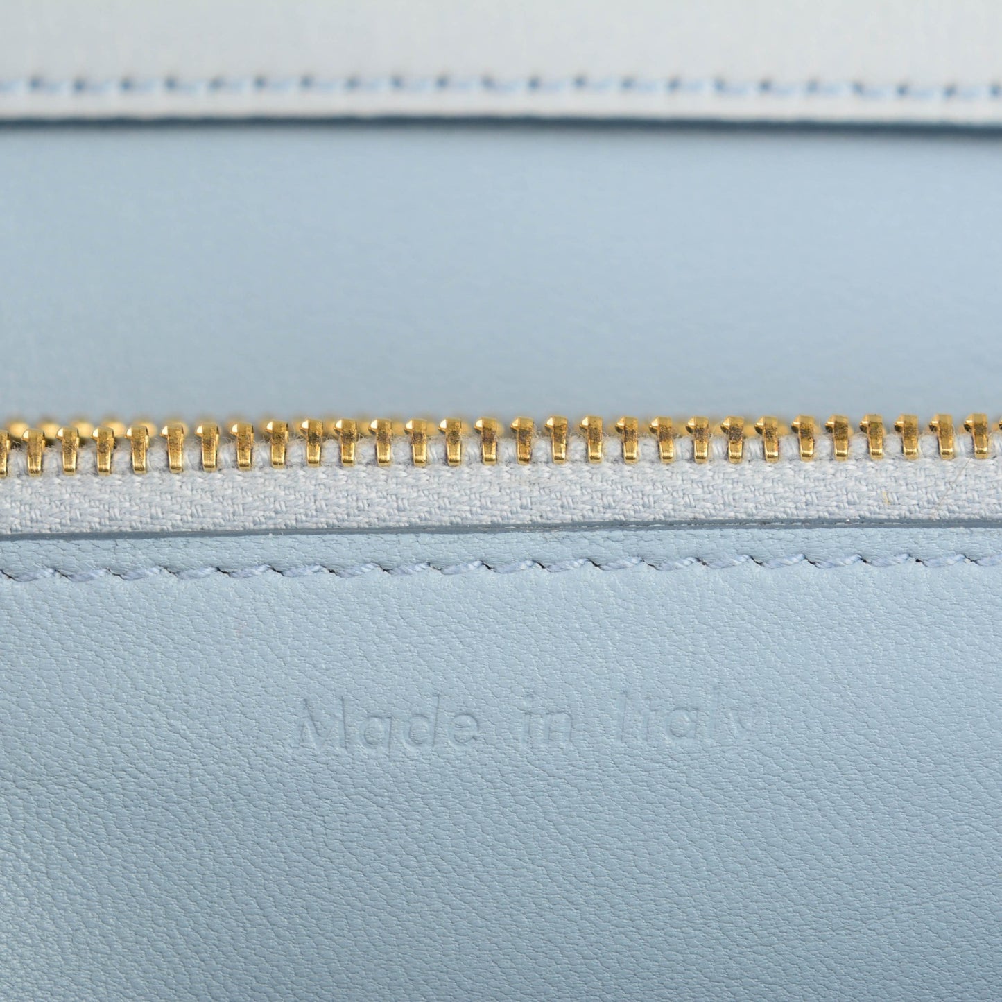 Box Calfskin Medium Classic Box Flap Bag Sky