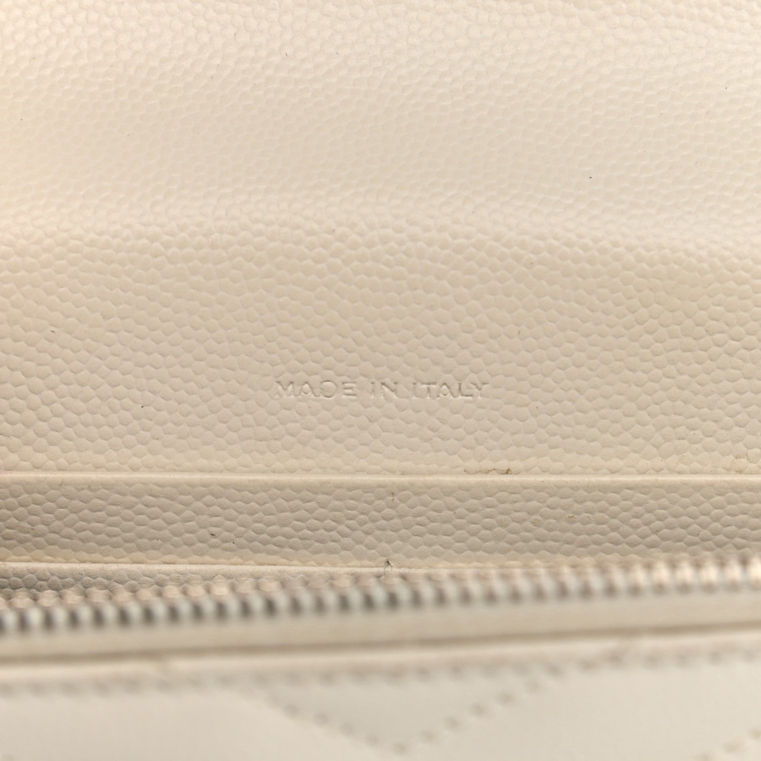 Saint Laurent Grain De Poudre Matelasse Chevron Monogram Envelope Chain Wallet Porcellana 6 of 15
