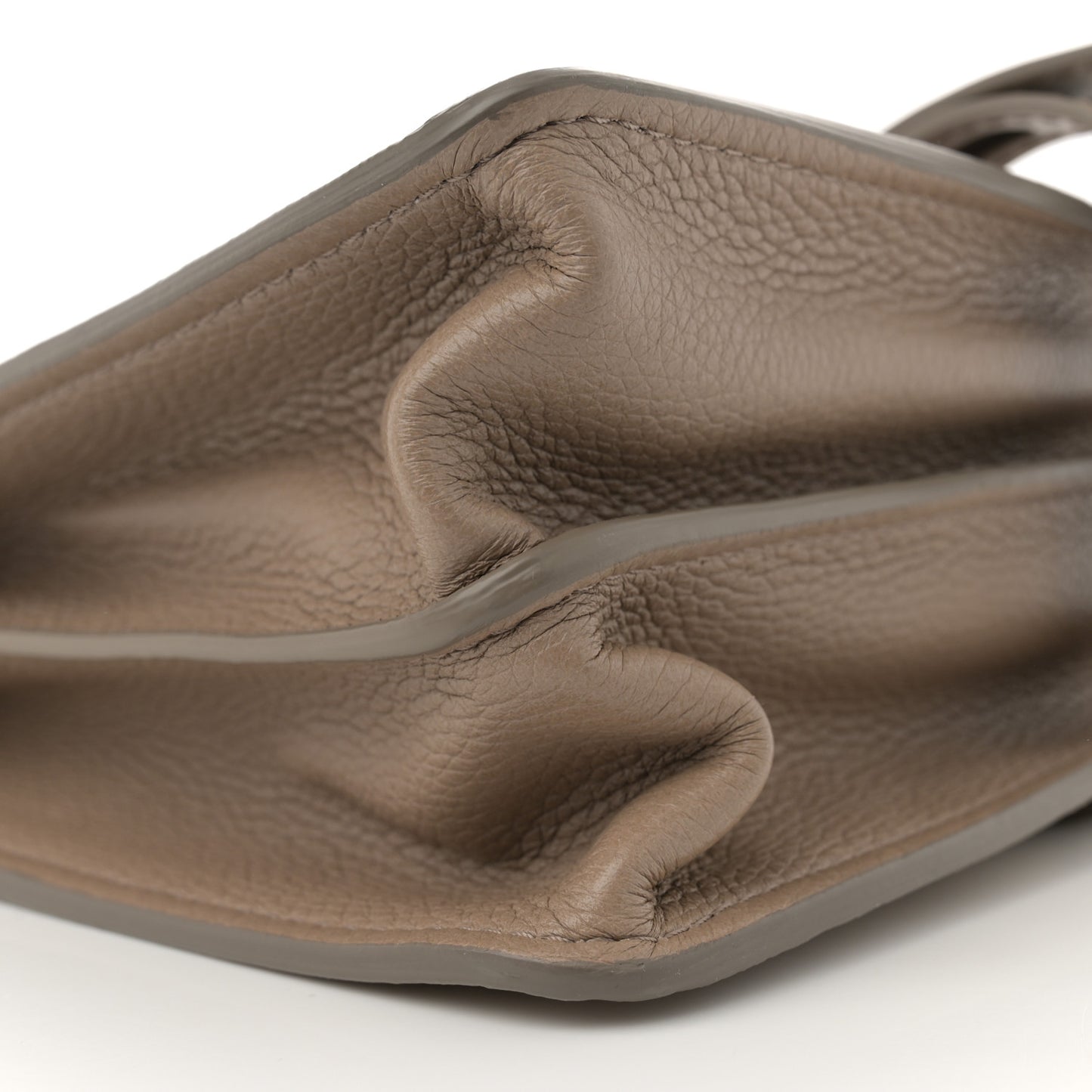 Grained Calfskin Medium Aby Day Shoulder Bag Motty Grey