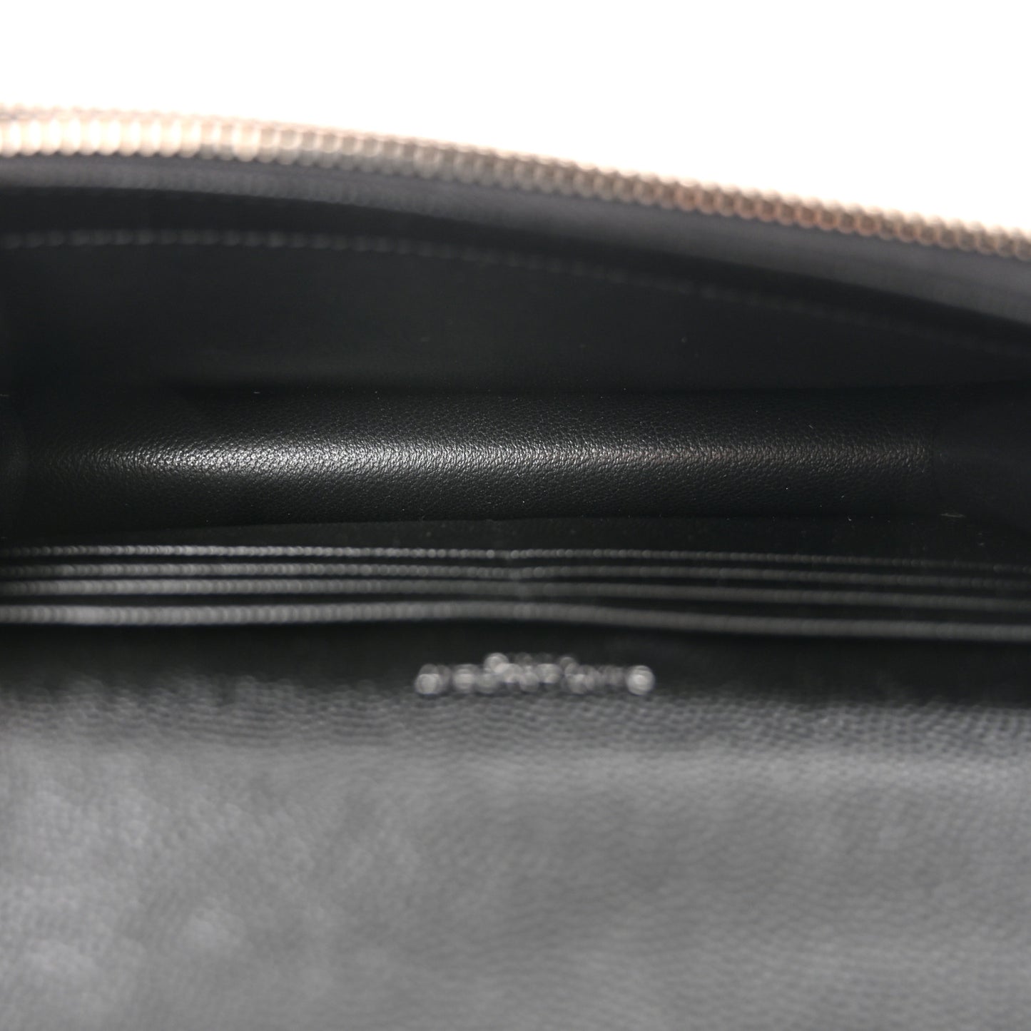 Grain De Poudre Matelasse Chevron Monogram Envelope Chain Wallet Black