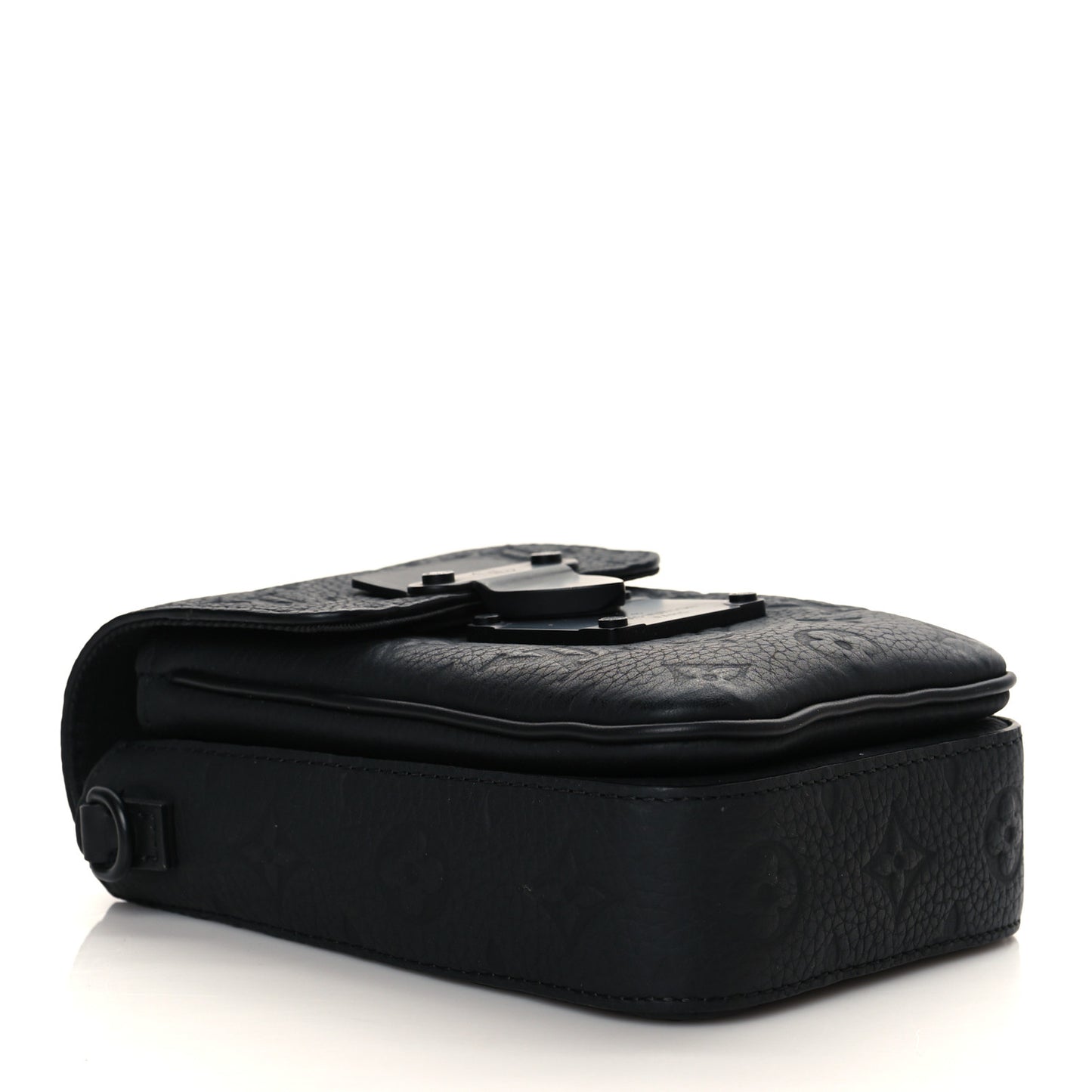 Taurillon Monogram S Lock Wearable Wallet Black
