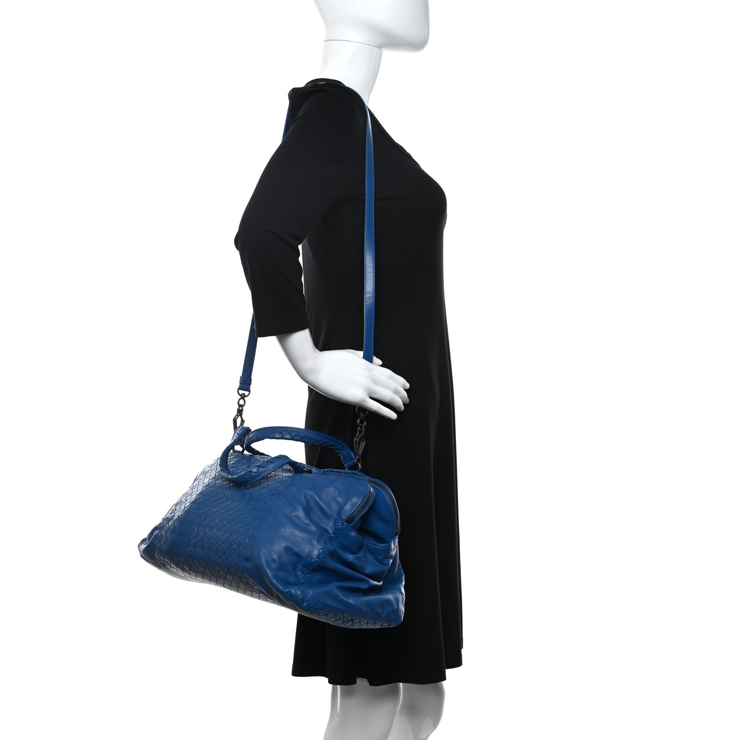 Calfskin Intrecciato Large Leggero Tote Blue