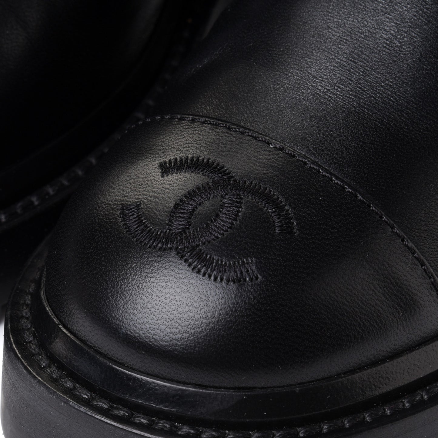 Shiny Lambskin Quilted Lace Up Combat Boots 36 Black