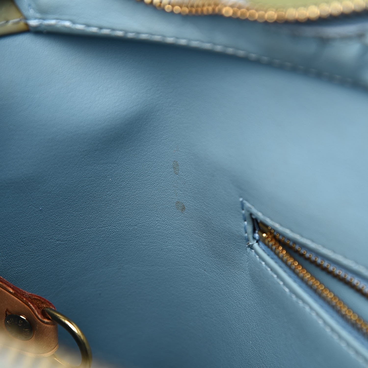 Louis Vuitton Vernis Houston Baby Blue 9 of 26