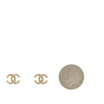 Chanel Pearl CC Earrings Gold 2 of 4