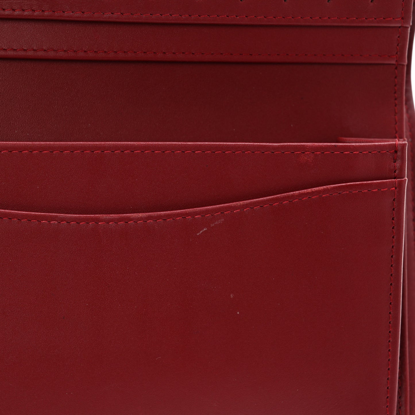 Caviar Quilted Yen Wallet Red