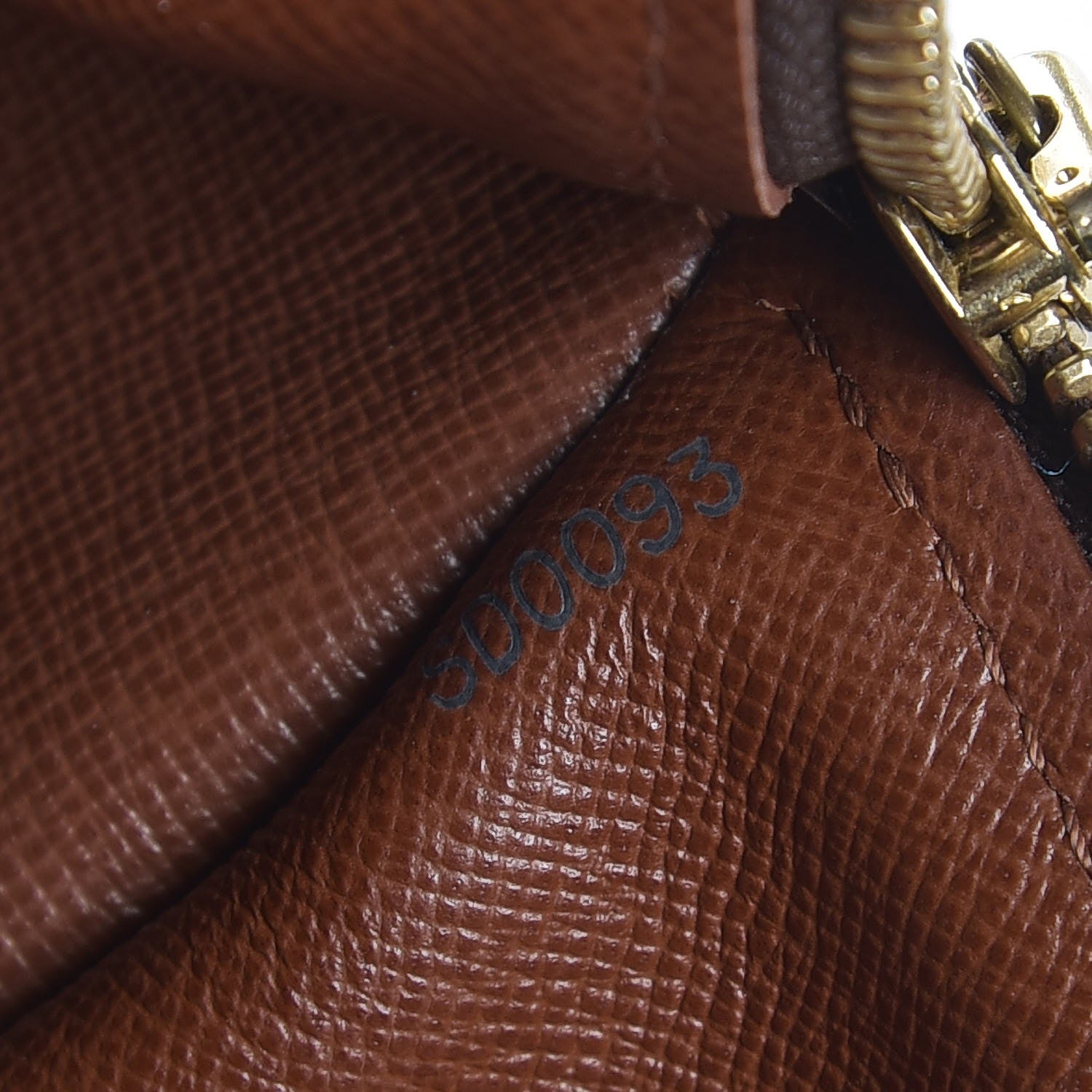 Louis Vuitton Monogram Papillon 30 7 of 7