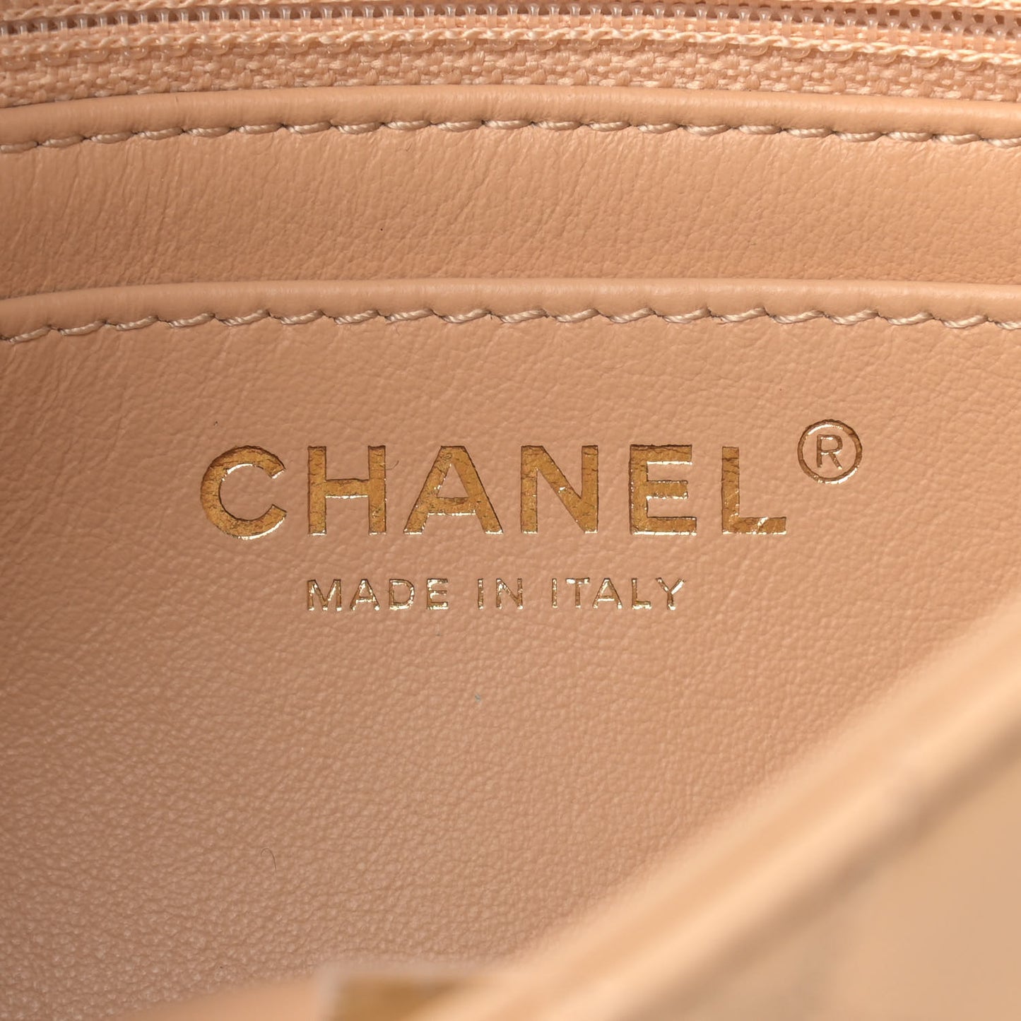 Lambskin Quilted Mini Pearl Crush Flap Beige