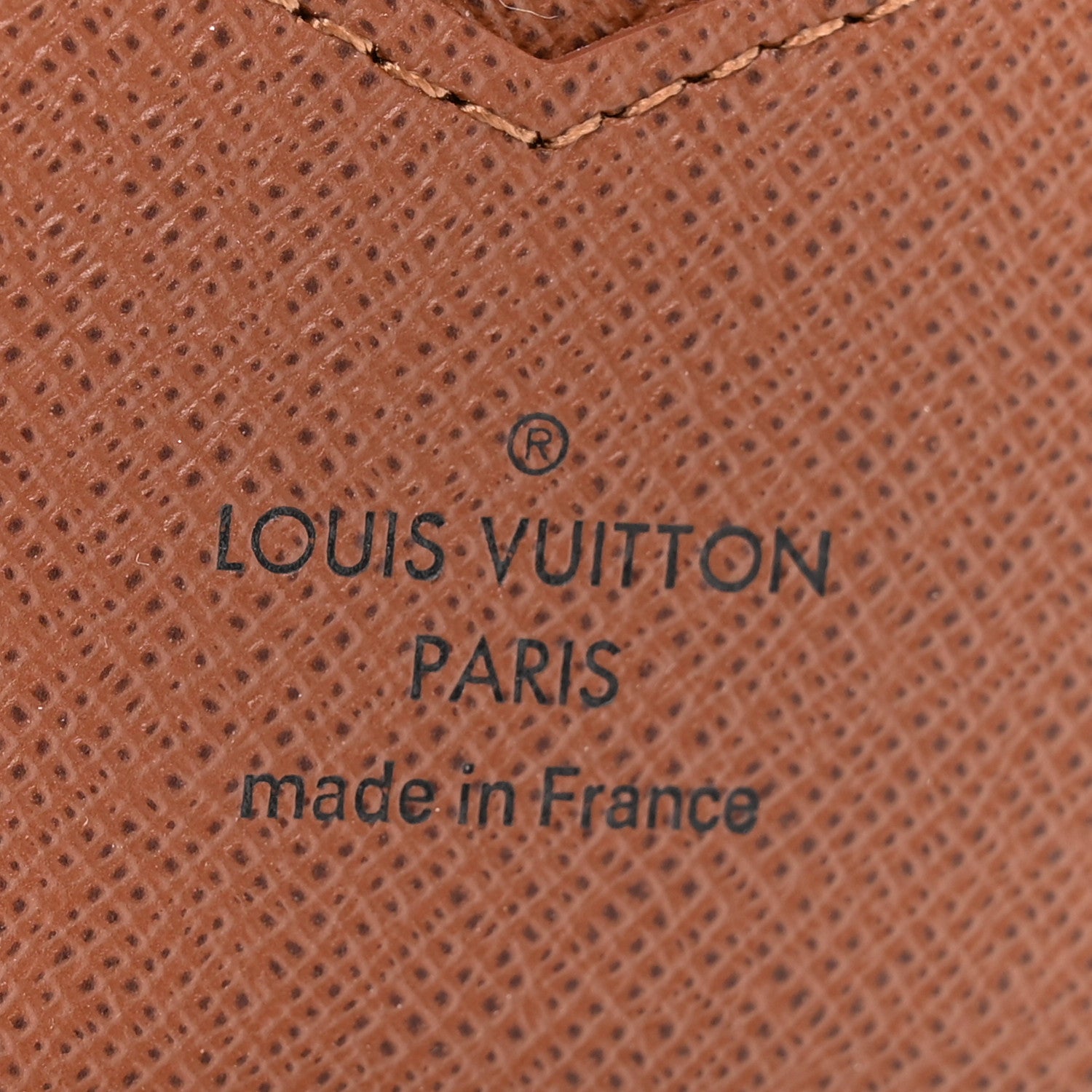 Louis Vuitton Monogram Passport Cover NM 6 of 7