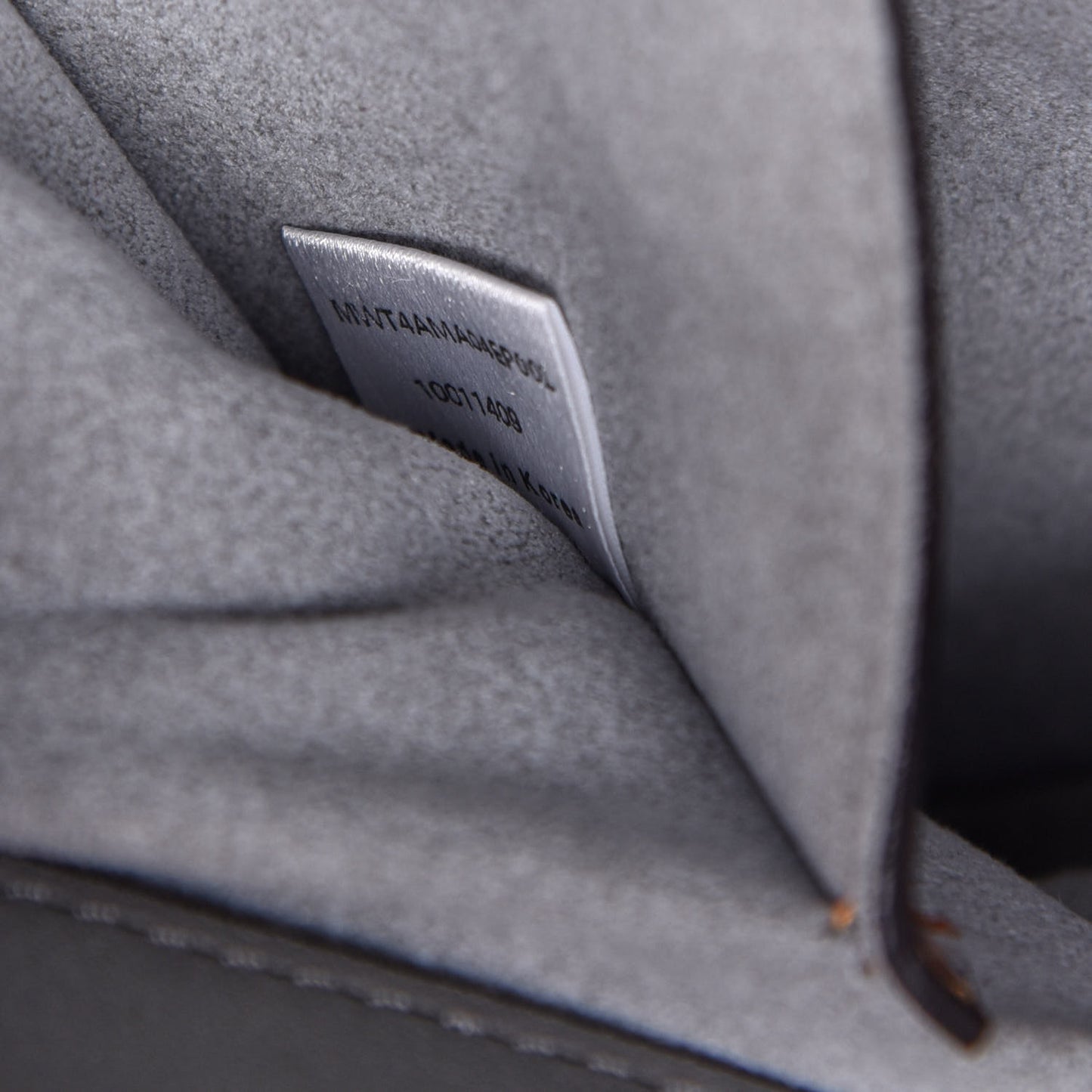 Grained Calfskin Medium Milla Tote Phantom Grey